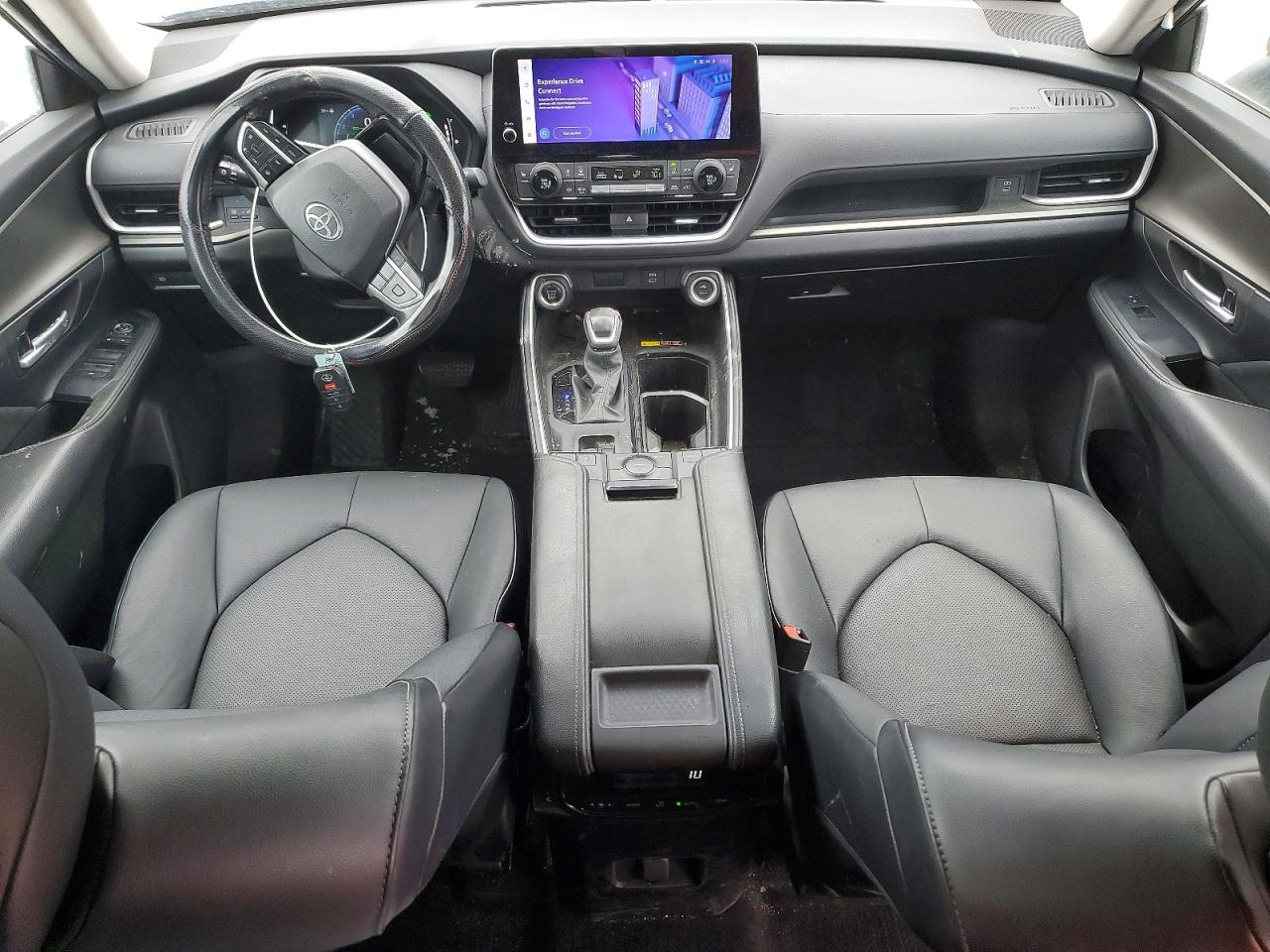 2024 Toyota Grand Highlander Xle Gray vin: 5TDAAAB59RS033251