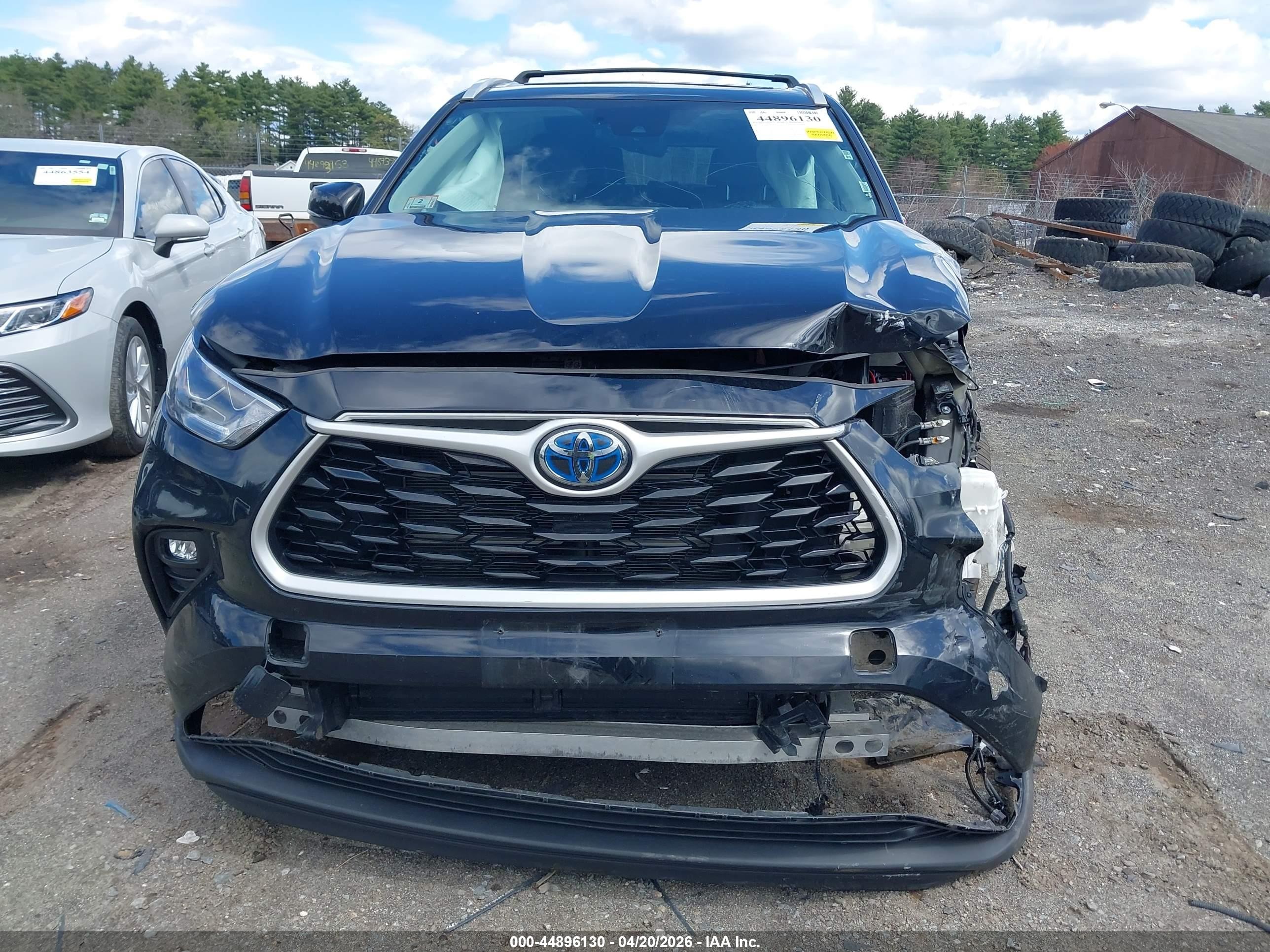 2023 Toyota Highlander Hybrid Xle Bronze Черный vin: 5TDABRCH6PS116265