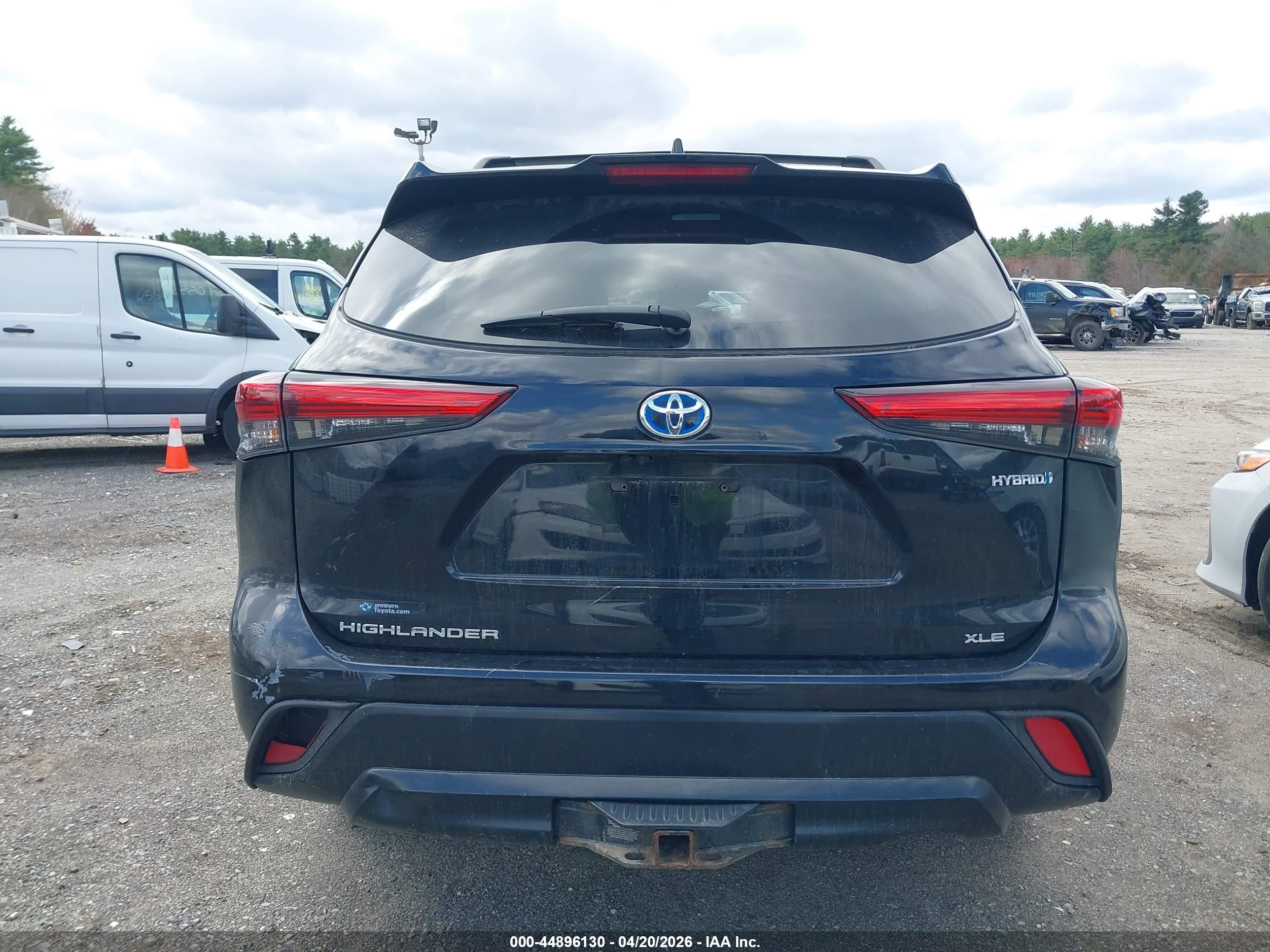 2023 Toyota Highlander Hybrid Xle Bronze Черный vin: 5TDABRCH6PS116265
