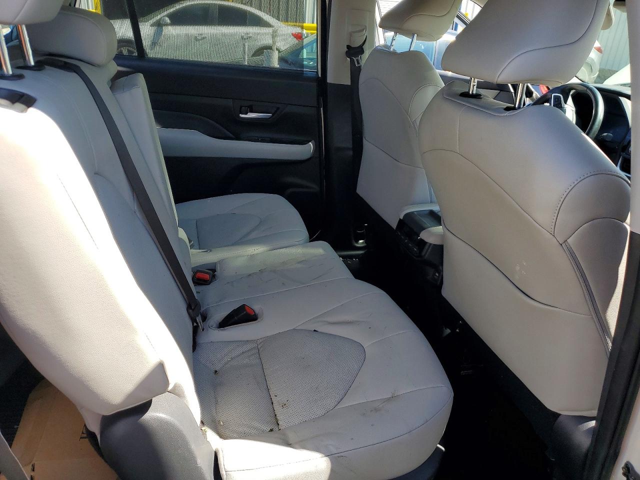 2024 Toyota Grand Highlander Hybrid Xle Белый vin: 5TDACAB57RS005247