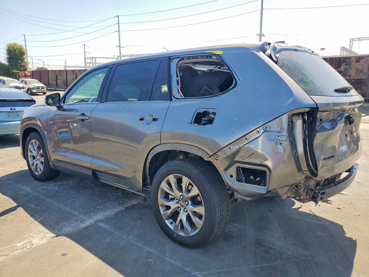 2025 Toyota Grand Highlander Hybrid Limited Gray vin: 5TDACAB58SS053054