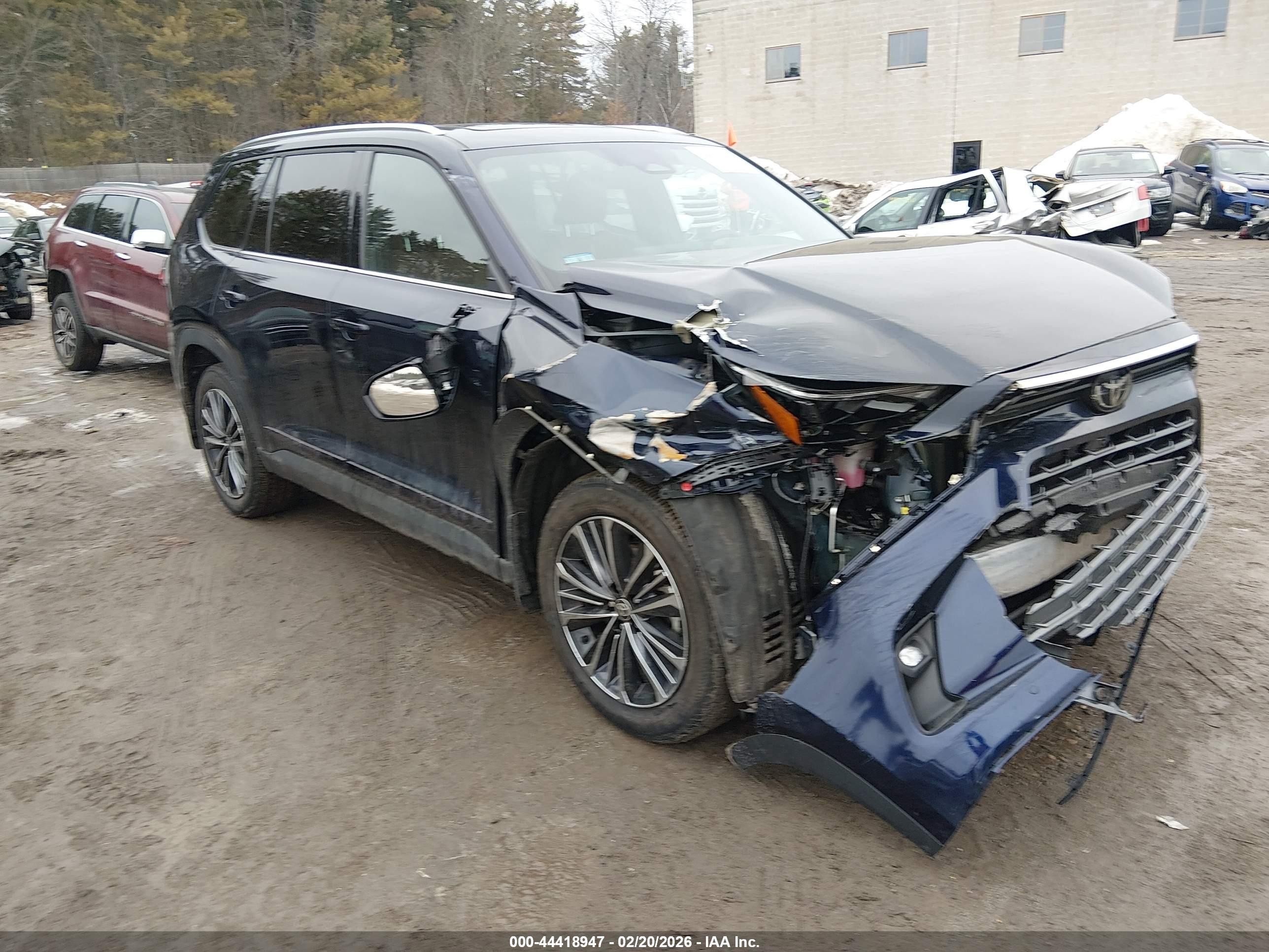 2025 Toyota Grand Highlander Hybrid Platinum Max Dark Blue vin: 5TDADAB59SS013059