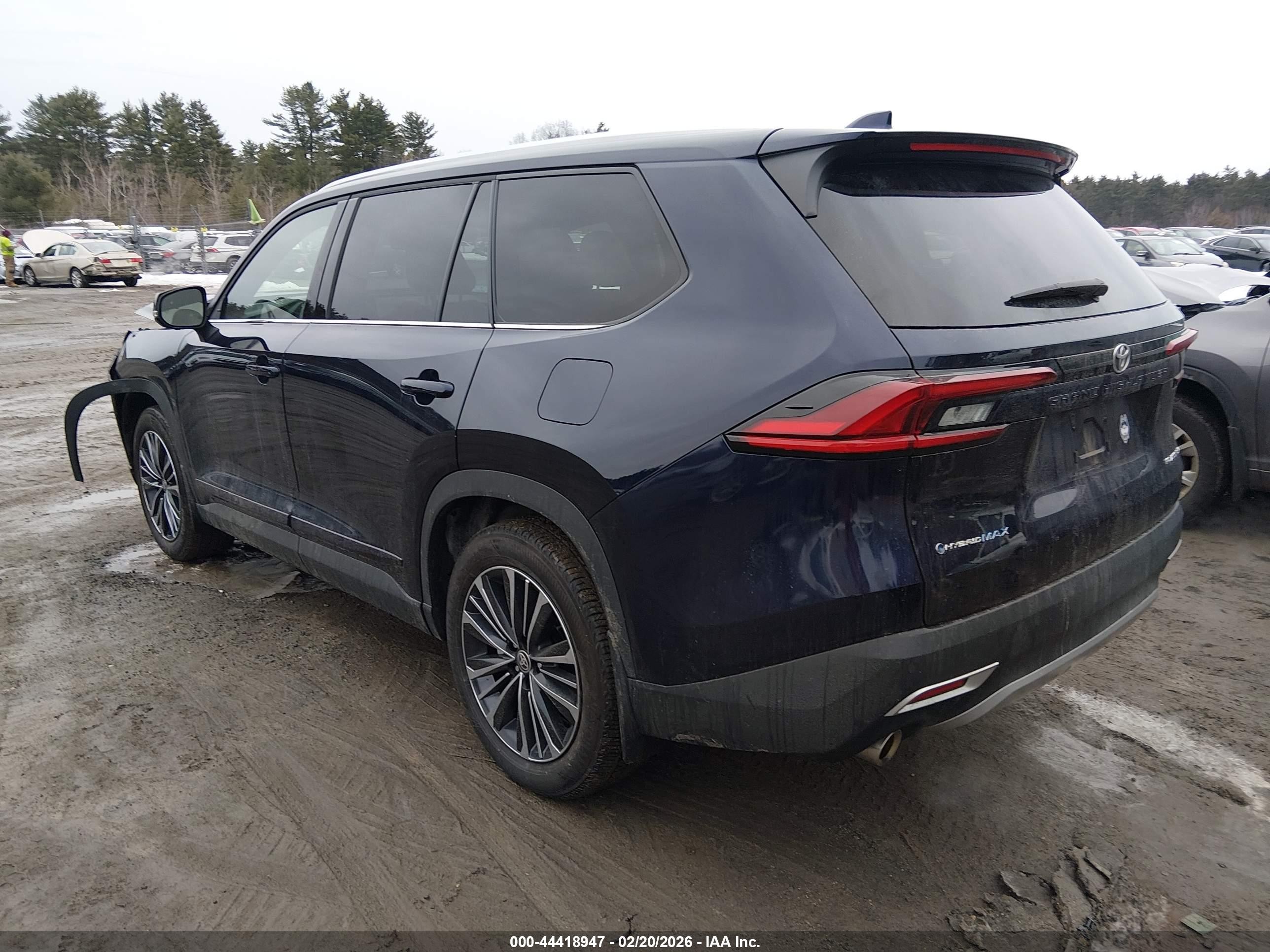 2025 Toyota Grand Highlander Hybrid Platinum Max Dark Blue vin: 5TDADAB59SS013059