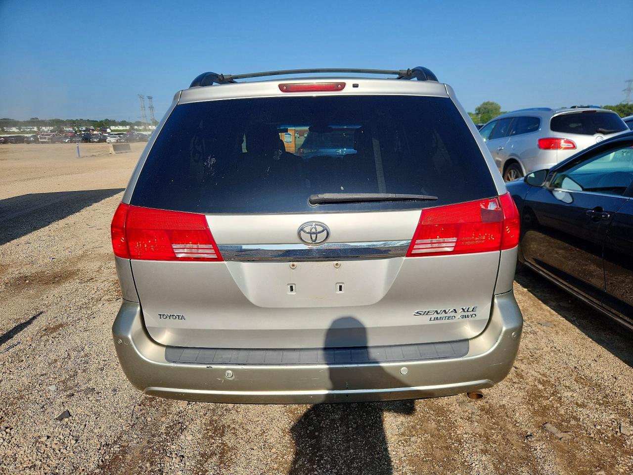 2004 Toyota Sienna Xle Limited 7 Passenger Beige vin: 5TDBA22C04S007543