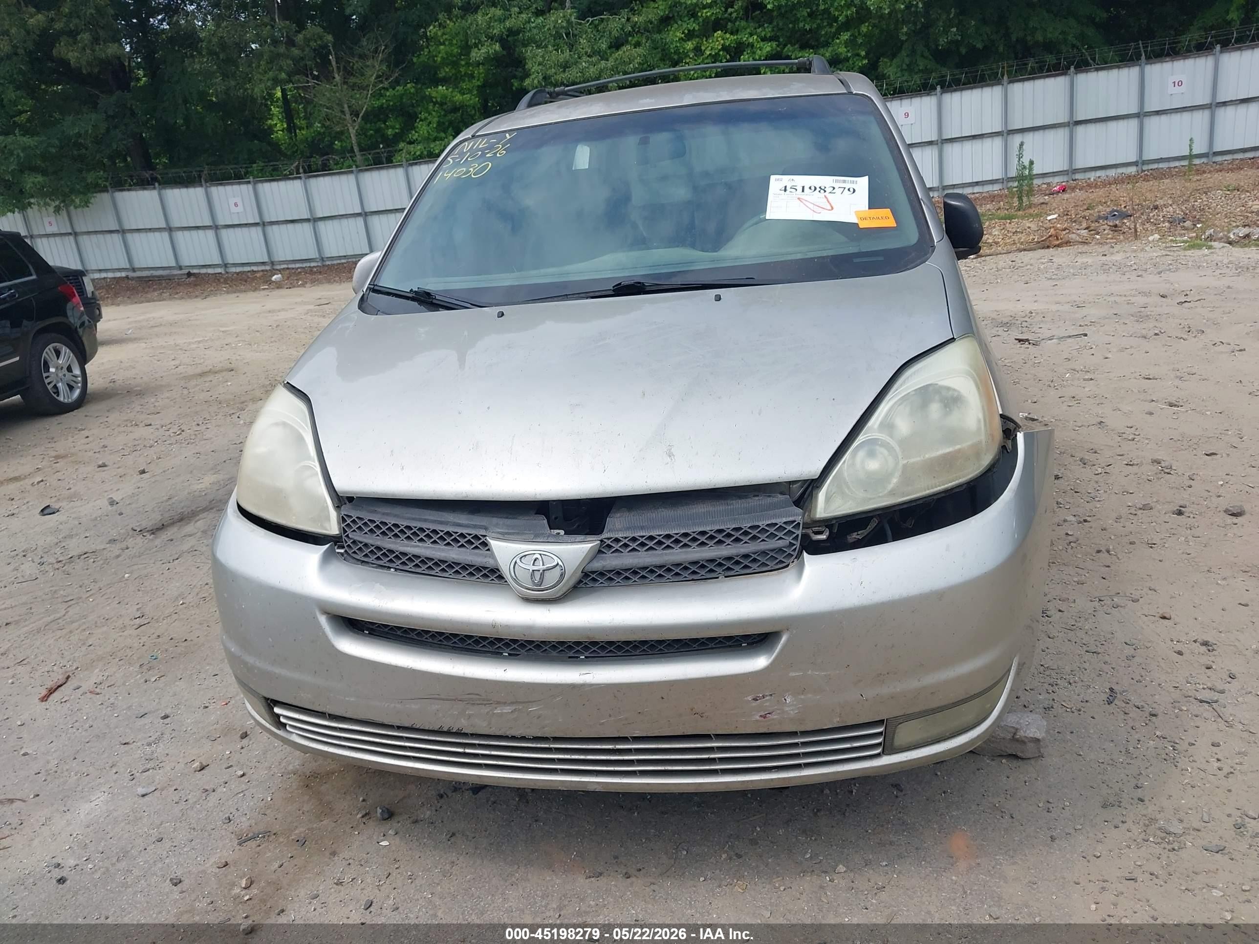 2004 Toyota Sienna Xle Gray vin: 5TDBA22C04S016985