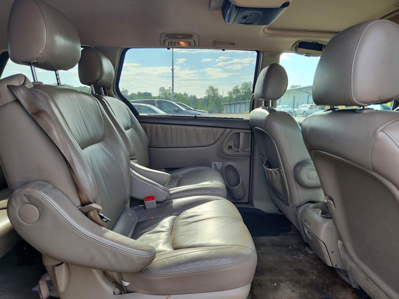 2005 Toyota Sienna Xle Limited 7 Passenger Green vin: 5TDBA22C05S040642