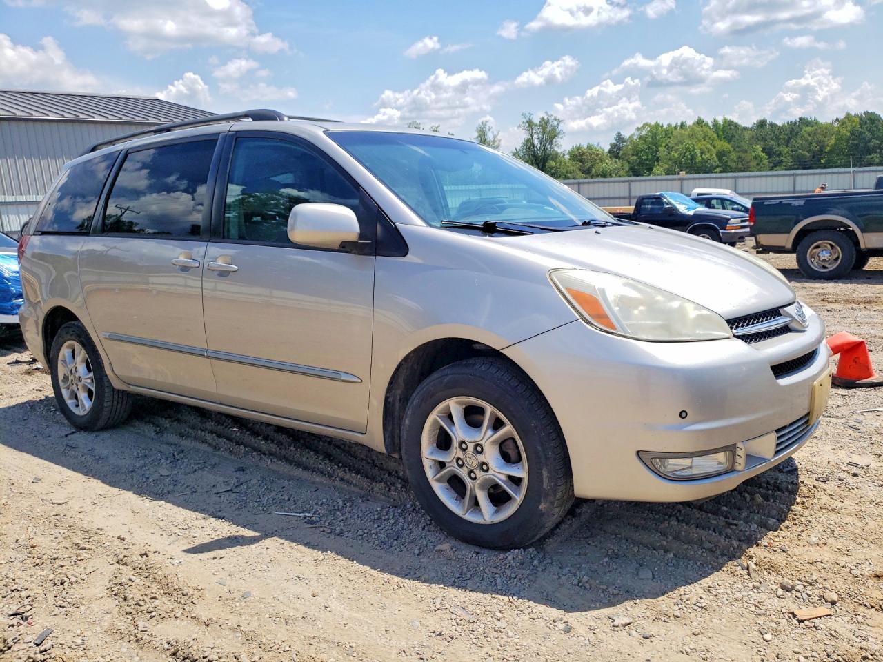 2005 Toyota Sienna Xle Limited 7 Passenger Silver vin: 5TDBA22C05S044108
