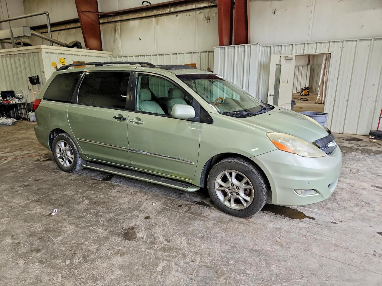2006 Toyota Sienna Xle Limited 7 Passenger Gold vin: 5TDBA22C06S066532