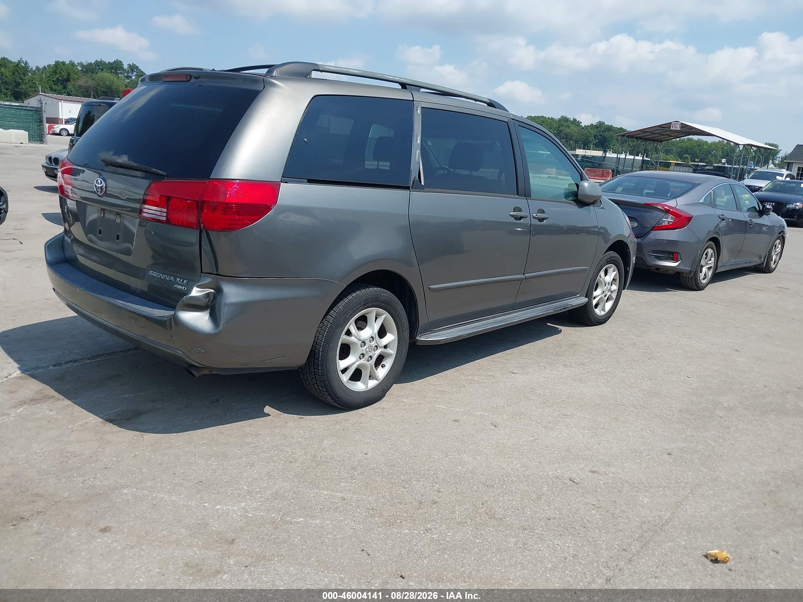 2004 Toyota Sienna Xle Brown vin: 5TDBA22C14S004005