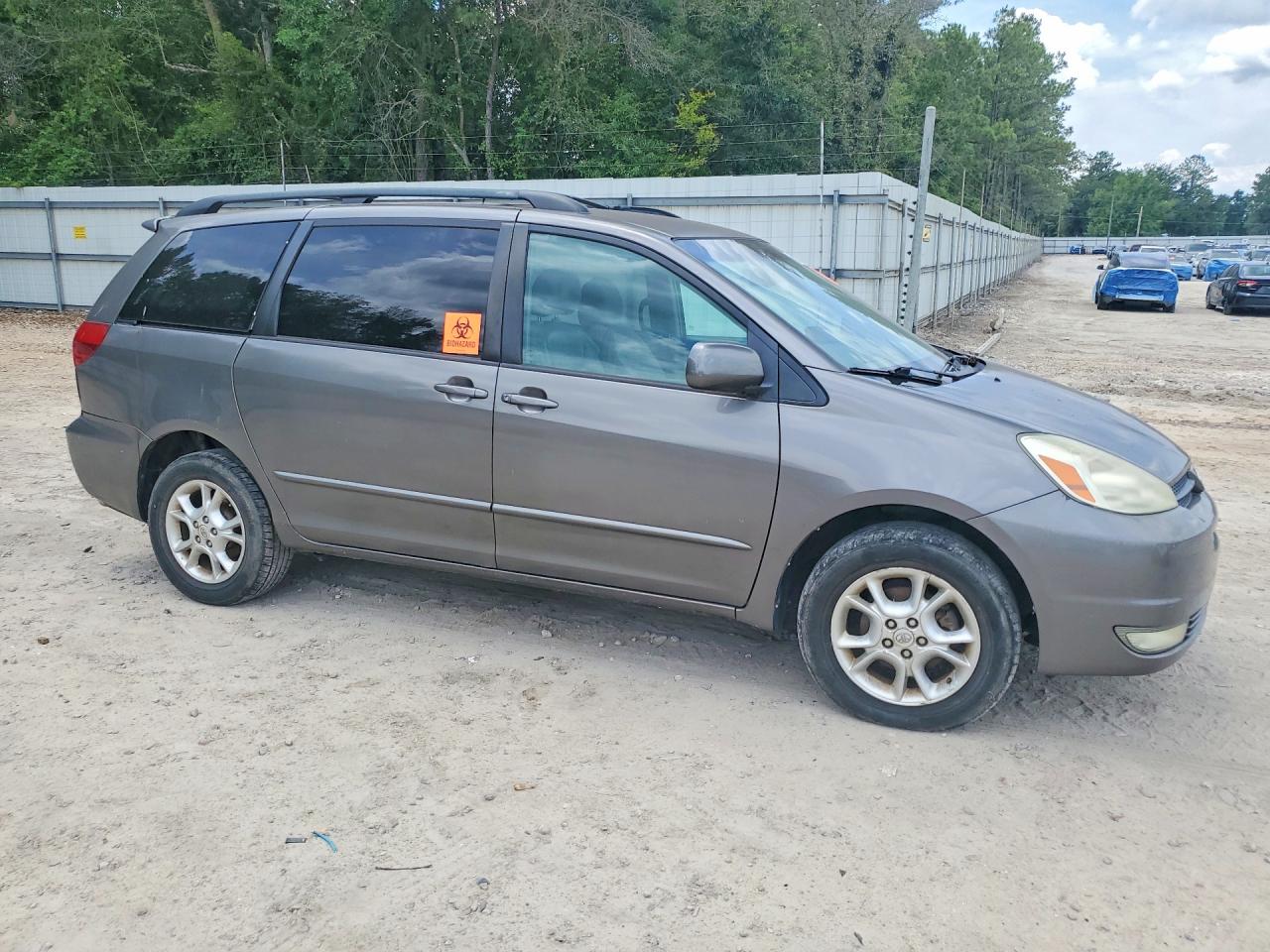 2004 Toyota Sienna Xle 7 Passenger Gray vin: 5TDBA22C14S017742