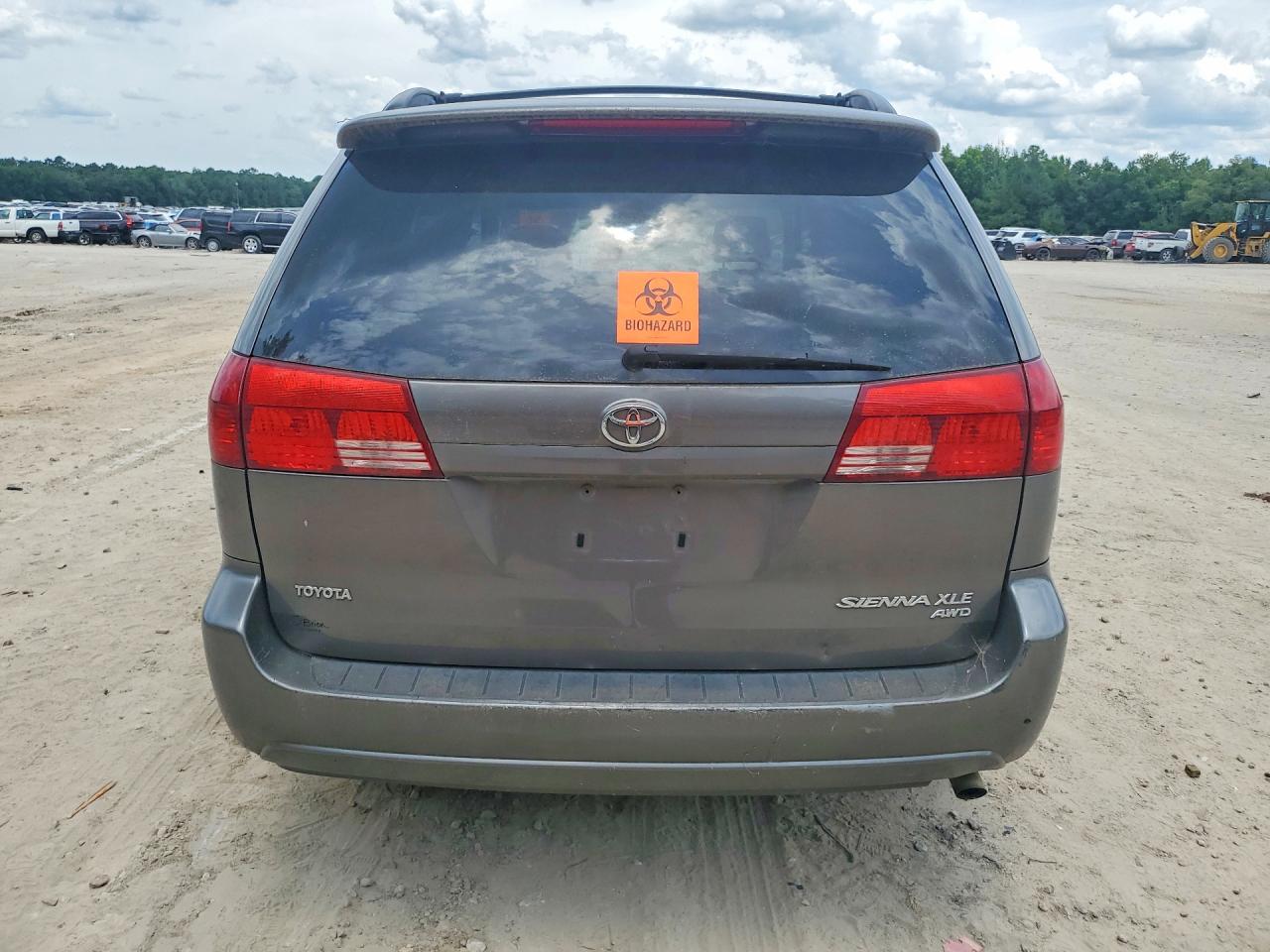 2004 Toyota Sienna Xle 7 Passenger Gray vin: 5TDBA22C14S017742
