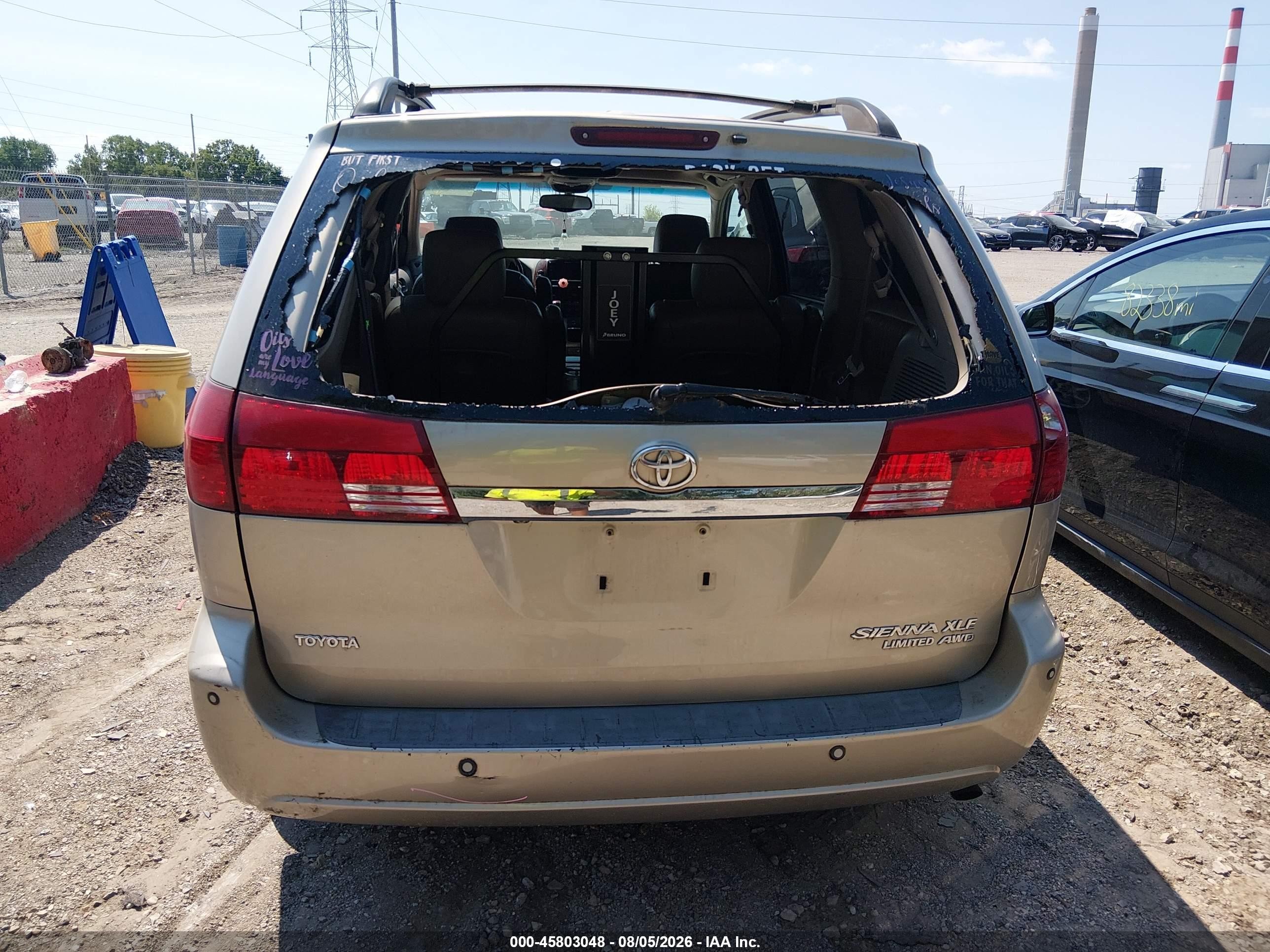 2005 Toyota Sienna Xle Limited Beige vin: 5TDBA22C25S036916