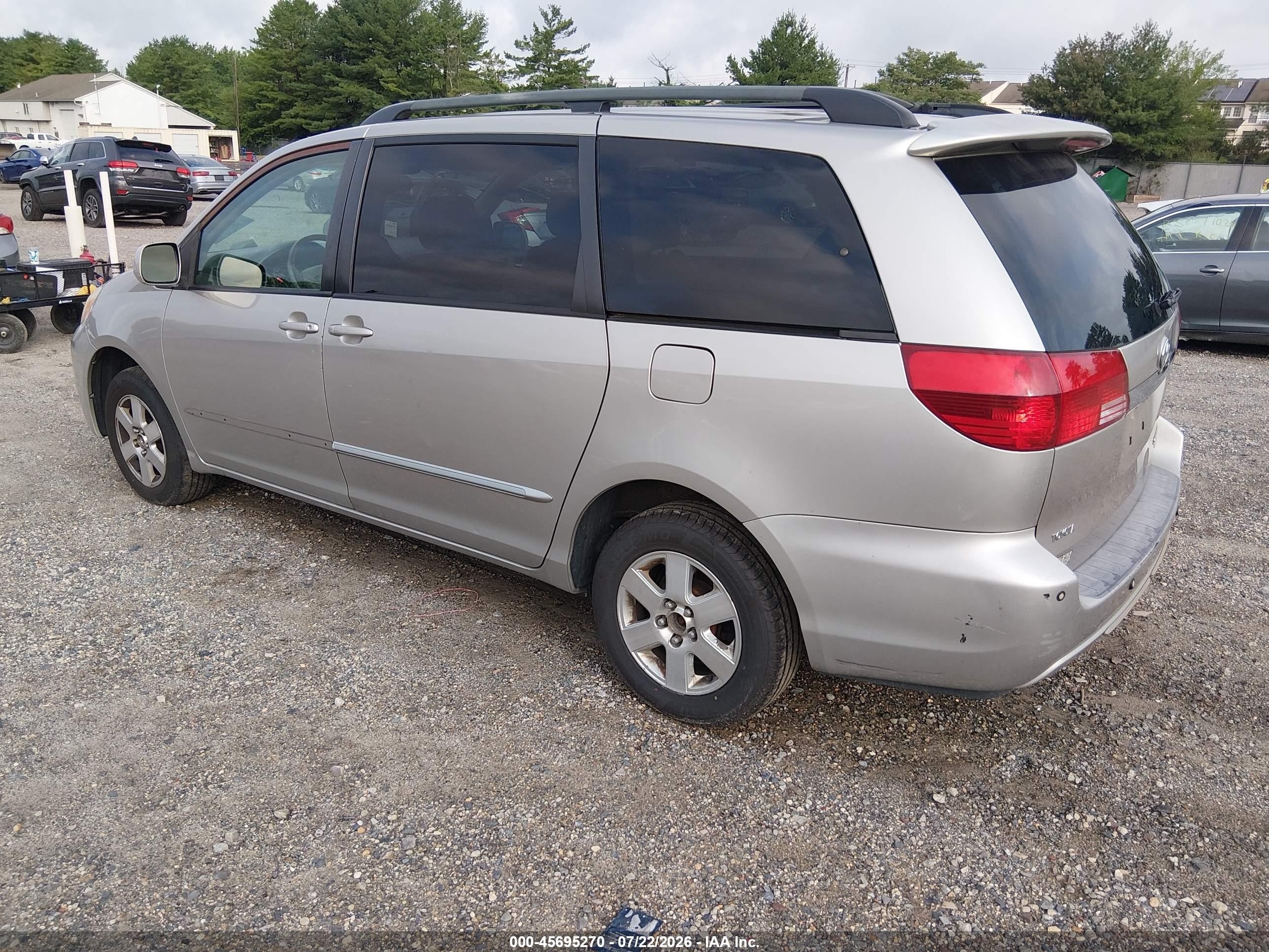 2005 Toyota Sienna Xle Limited Champagne vin: 5TDBA22C25S039296