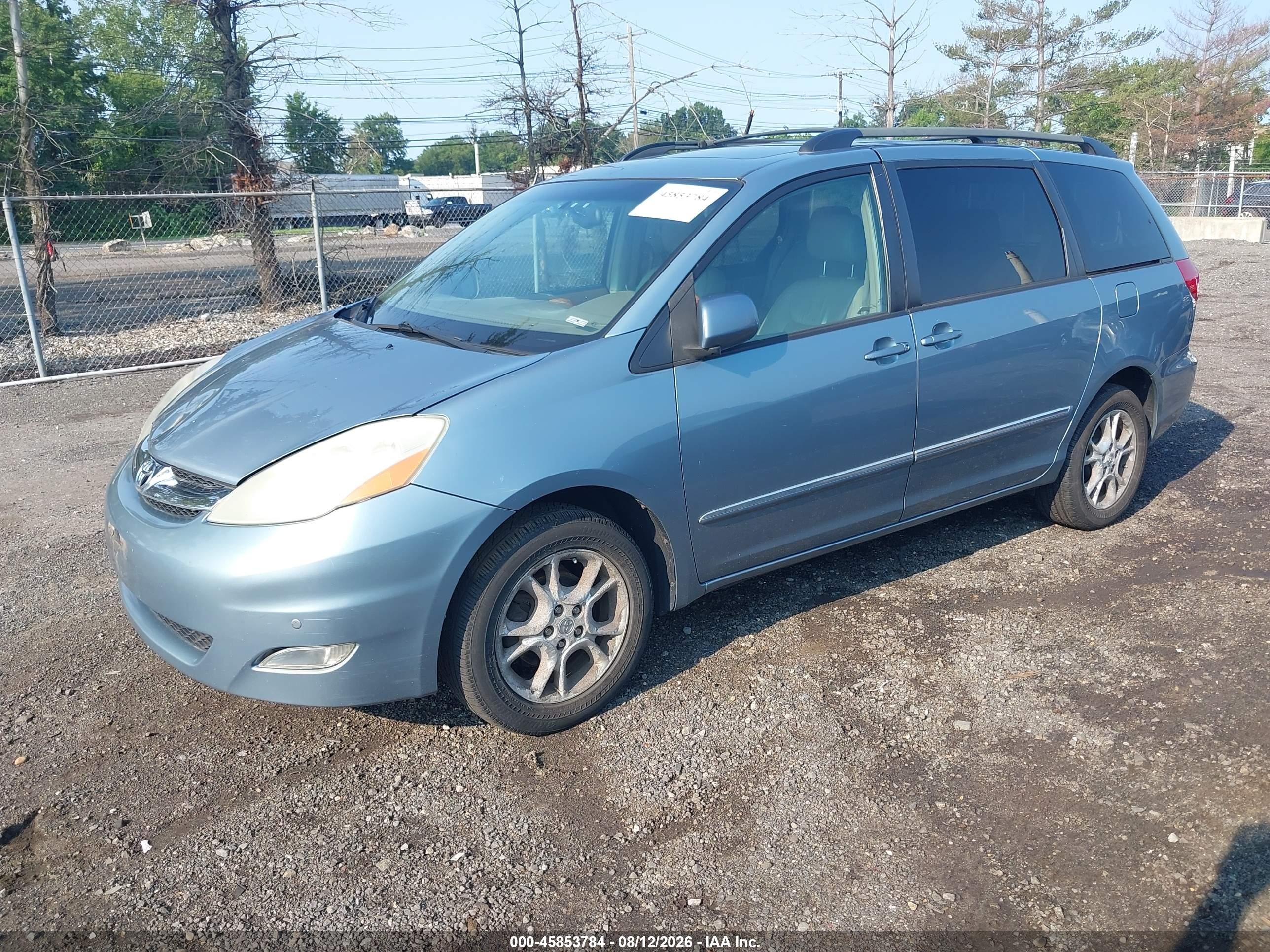 2006 Toyota Sienna Xle Limited Blue vin: 5TDBA22C26S070128
