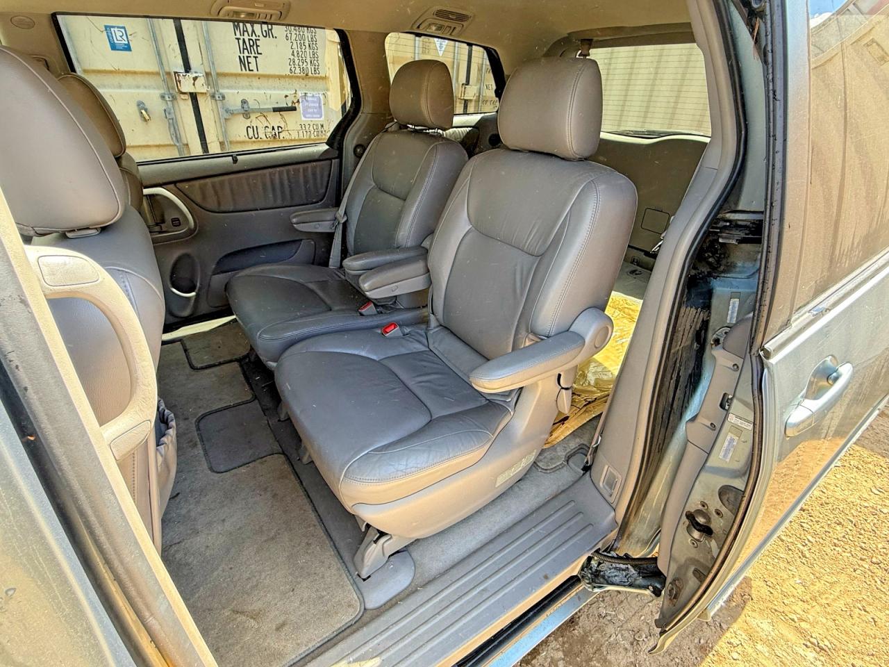 2004 Toyota Sienna Xle Limited 7 Passenger Gray vin: 5TDBA22C34S005883