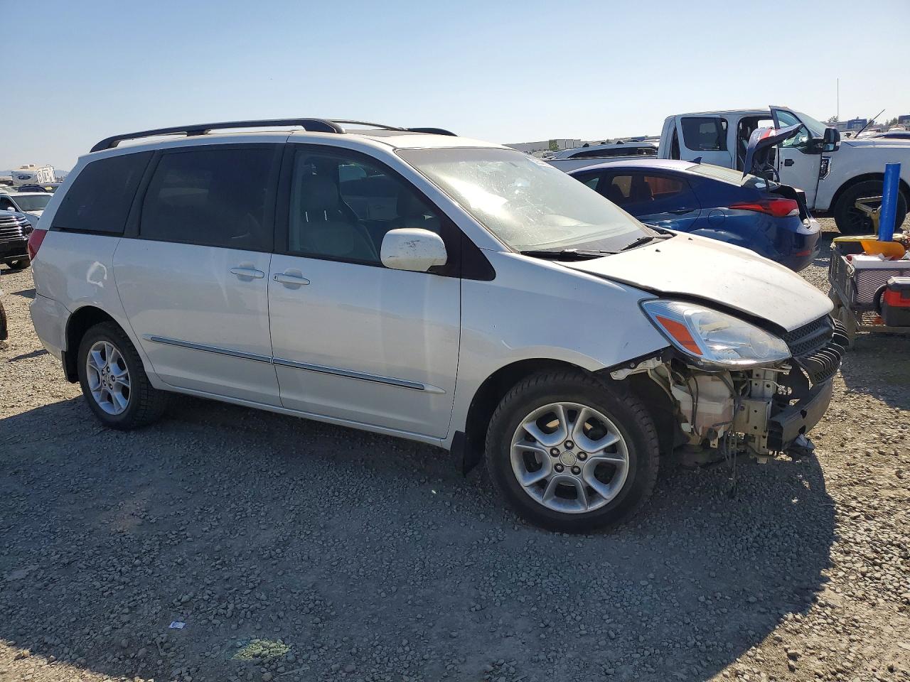 2004 Toyota Sienna Xle Limited 7 Passenger White vin: 5TDBA22C34S009173