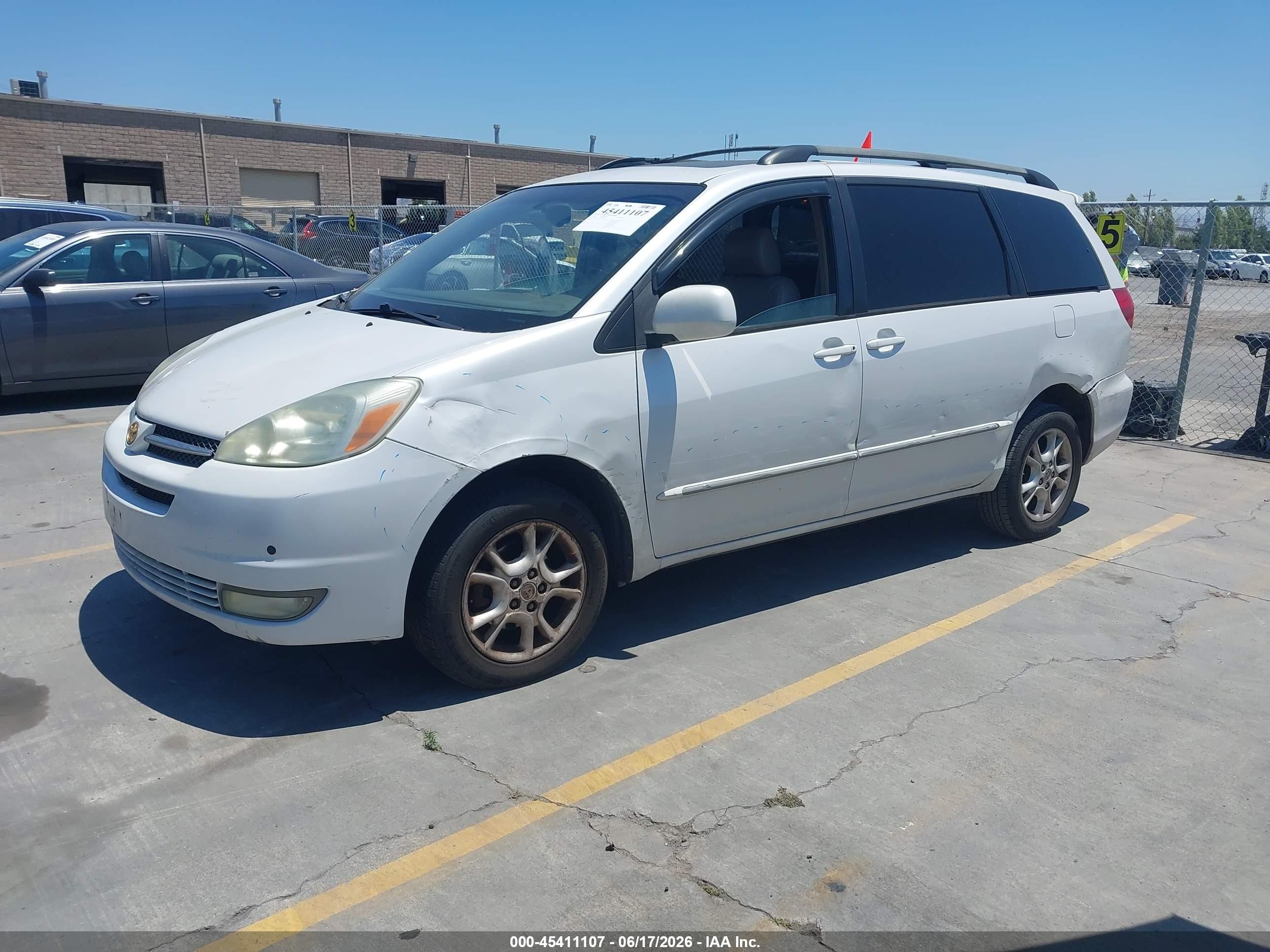 2004 Toyota Sienna Xle Limited White vin: 5TDBA22C34S010288