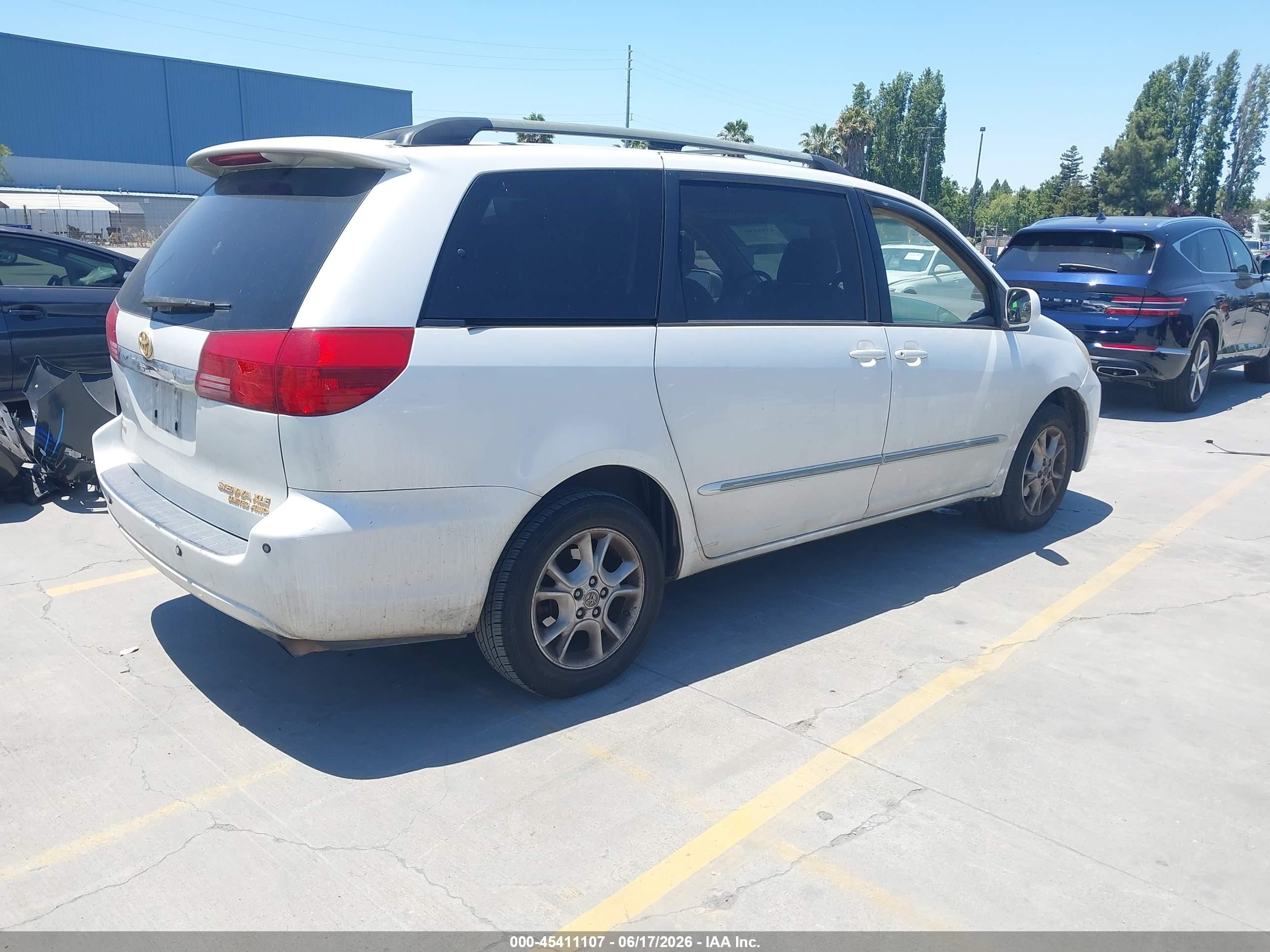 2004 Toyota Sienna Xle Limited White vin: 5TDBA22C34S010288