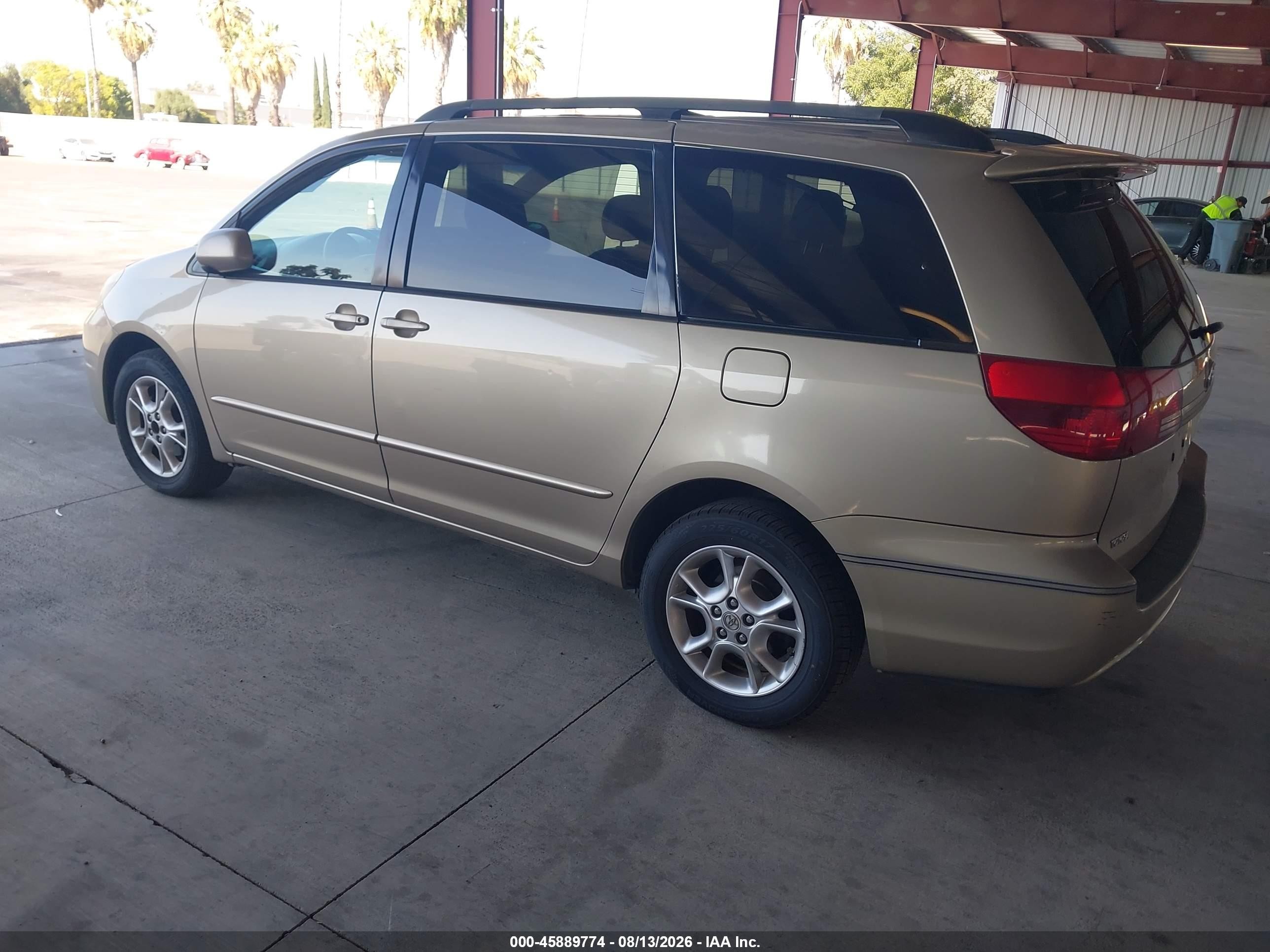 2004 Toyota Sienna Xle Gold vin: 5TDBA22C34S013417