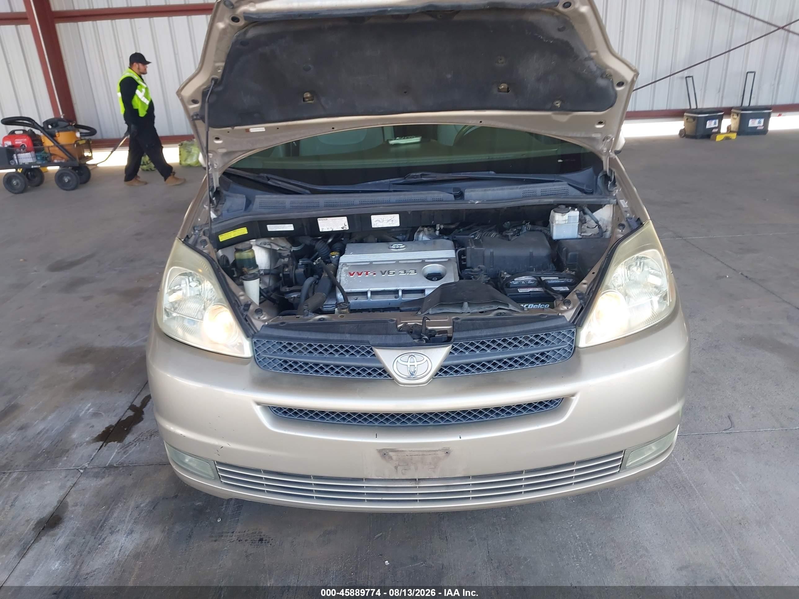 2004 Toyota Sienna Xle Gold vin: 5TDBA22C34S013417
