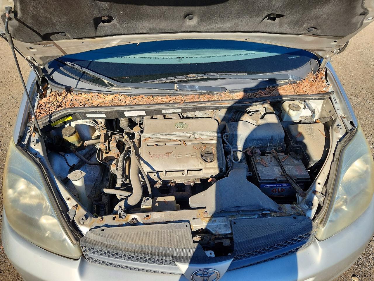 2005 Toyota Sienna Xle 7 Passenger Серебряный vin: 5TDBA22C35S051506