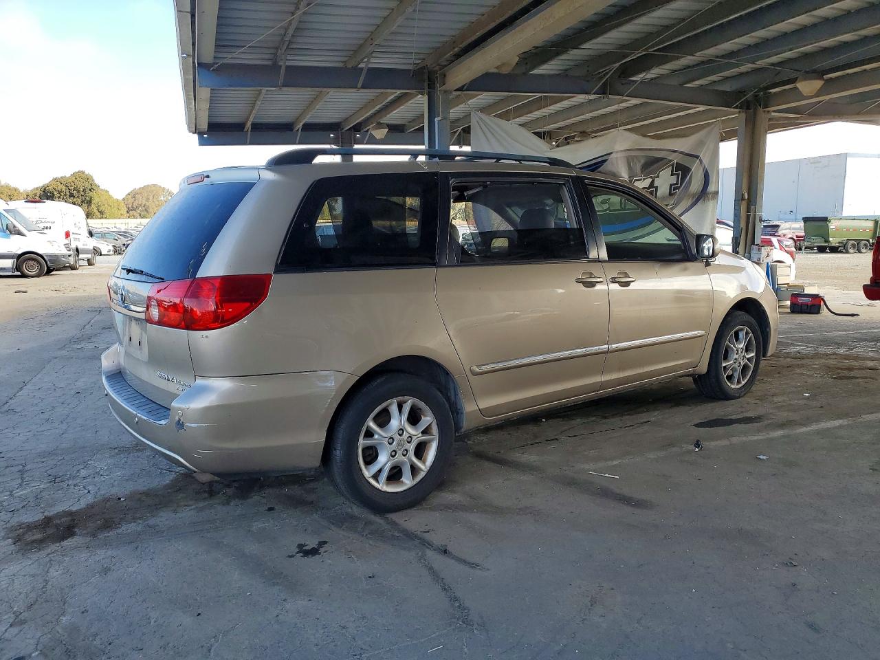 2006 Toyota Sienna Xle Limited 7 Passenger Tan vin: 5TDBA22C36S060496