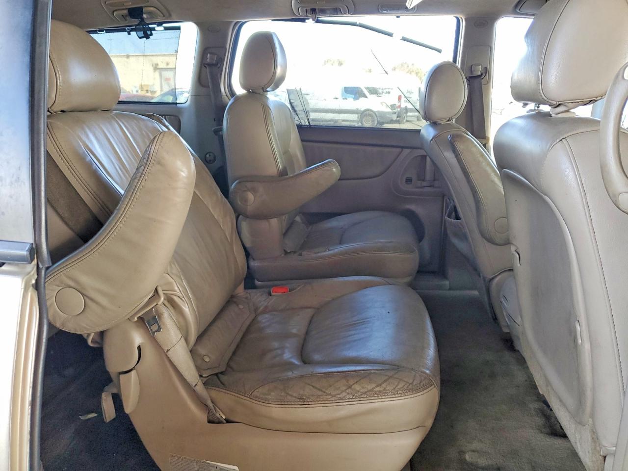 2006 Toyota Sienna Xle Limited 7 Passenger Tan vin: 5TDBA22C36S060496