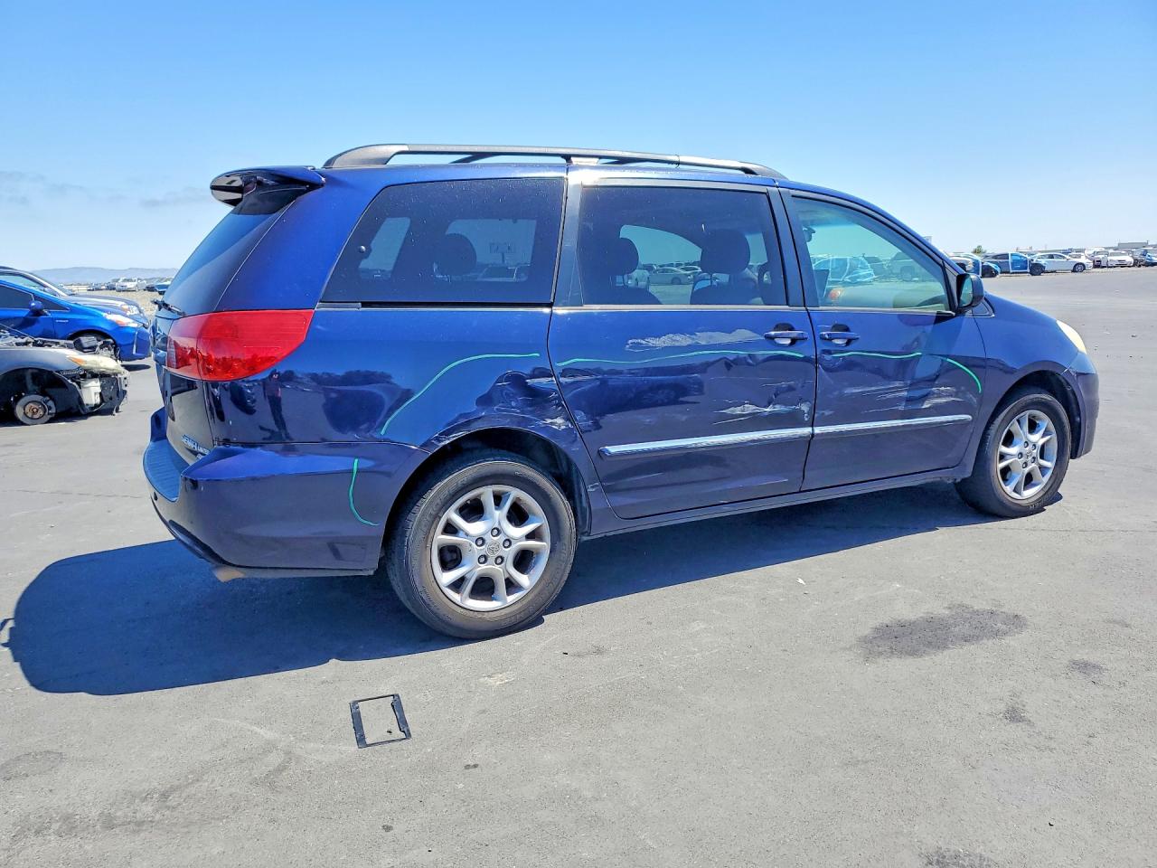 2006 Toyota Sienna Xle Limited 7 Passenger Blue vin: 5TDBA22C36S060711