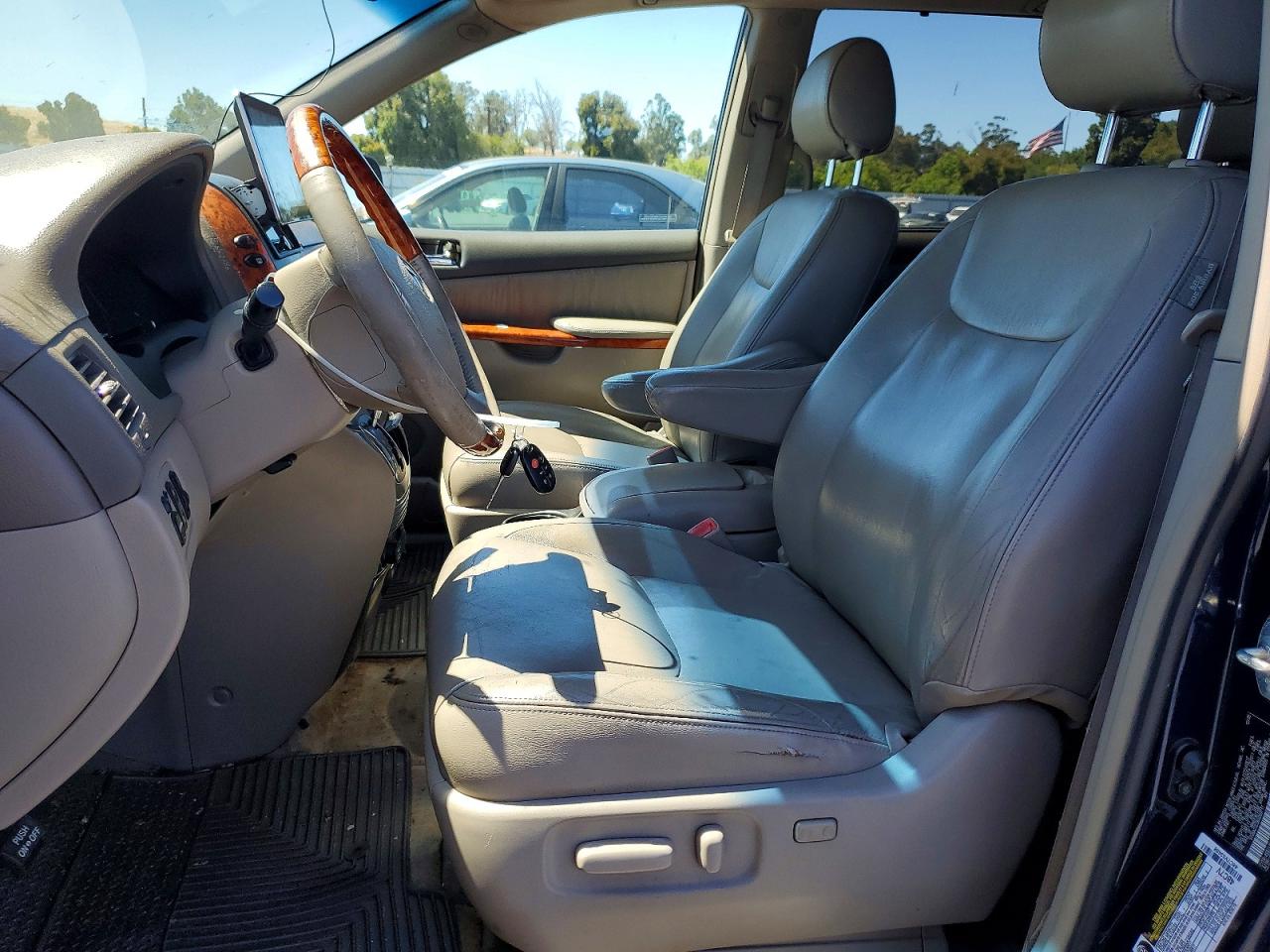 2006 Toyota Sienna Xle Limited 7 Passenger Blue vin: 5TDBA22C36S060711