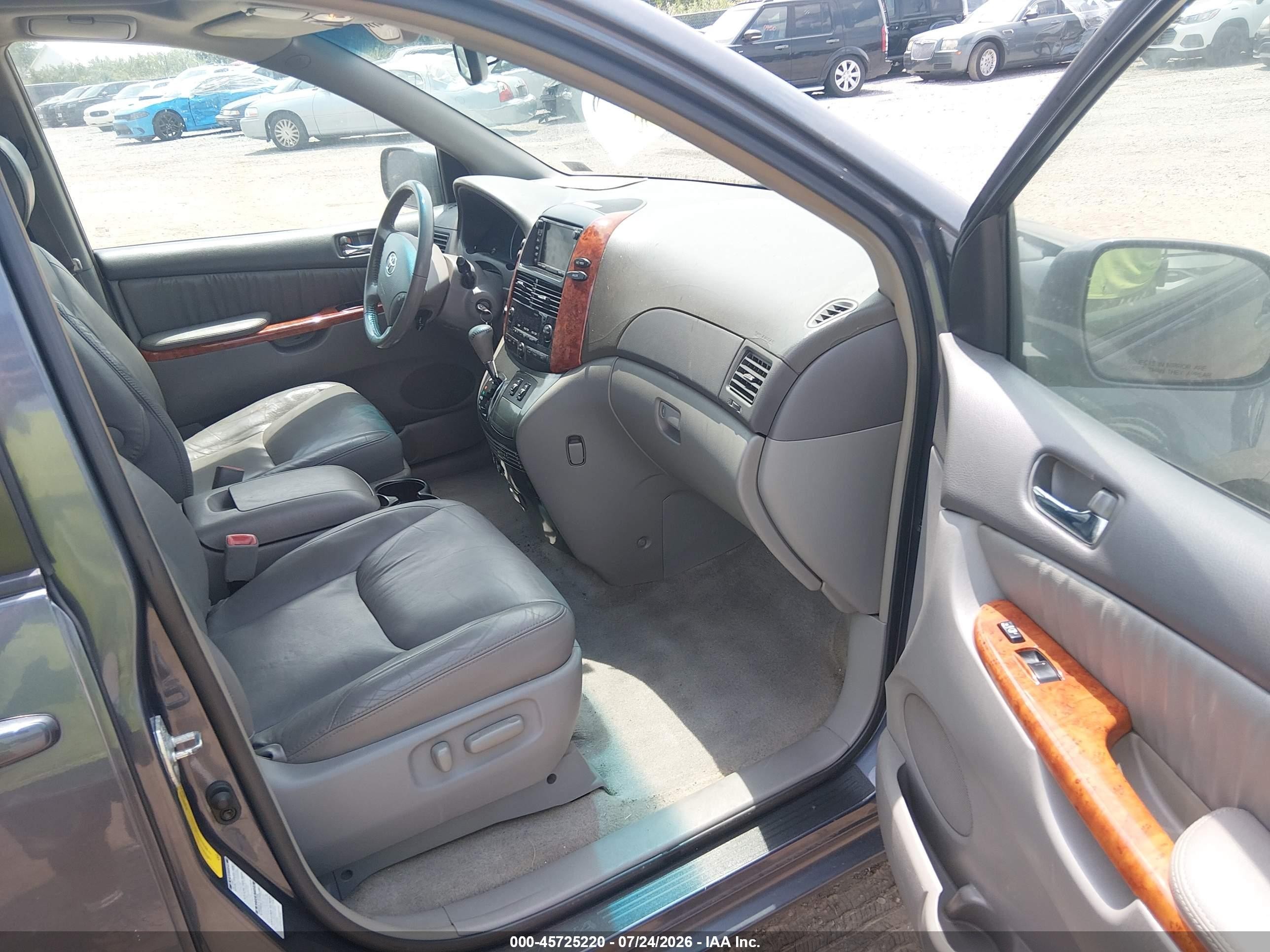 2006 Toyota Sienna Xle Red vin: 5TDBA22C36S066900