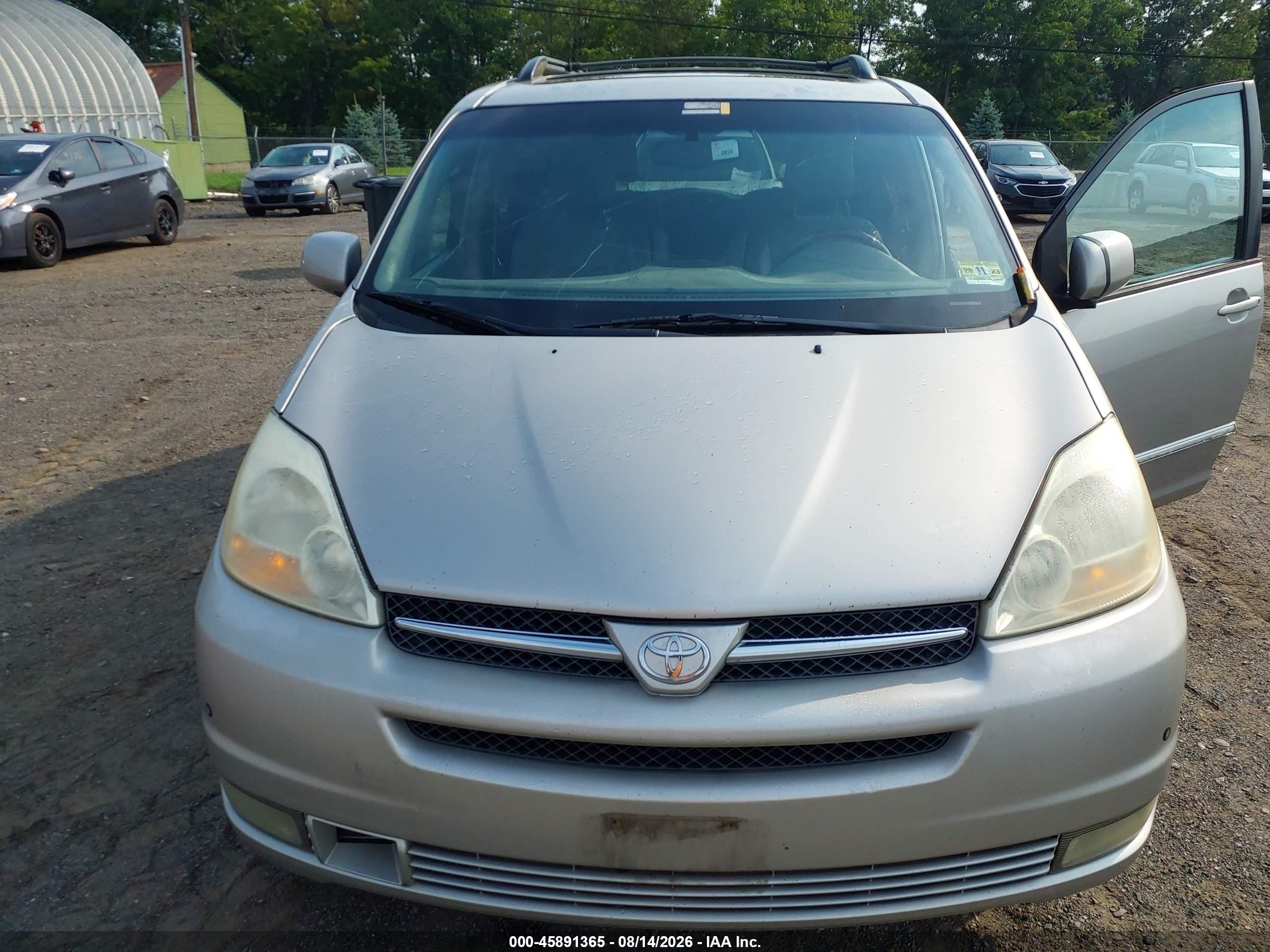 2004 Toyota Sienna Xle Limited Gold vin: 5TDBA22C44S000336