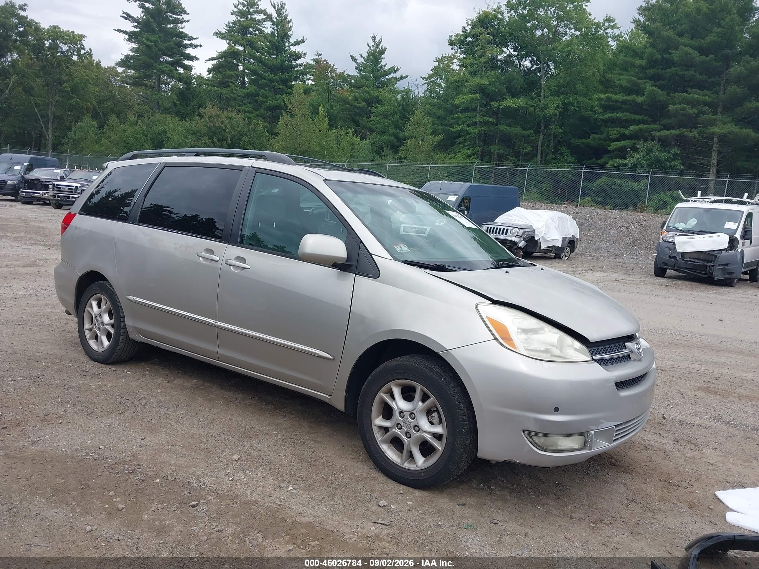 2004 Toyota Sienna Xle Limited Silver vin: 5TDBA22C44S003365