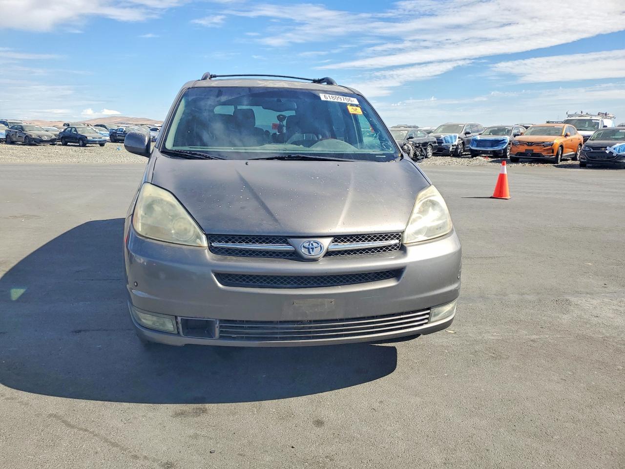 2004 Toyota Sienna Xle Limited 7 Passenger Gray vin: 5TDBA22C44S017198