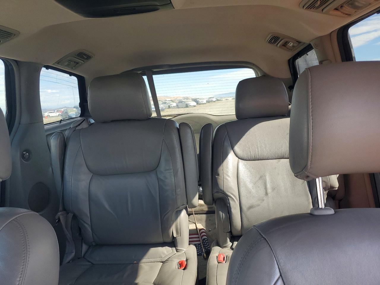2004 Toyota Sienna Xle Limited 7 Passenger Gray vin: 5TDBA22C44S017198