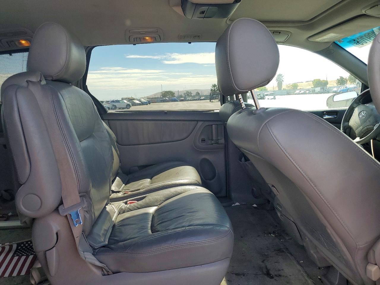 2004 Toyota Sienna Xle Limited 7 Passenger Gray vin: 5TDBA22C44S017198