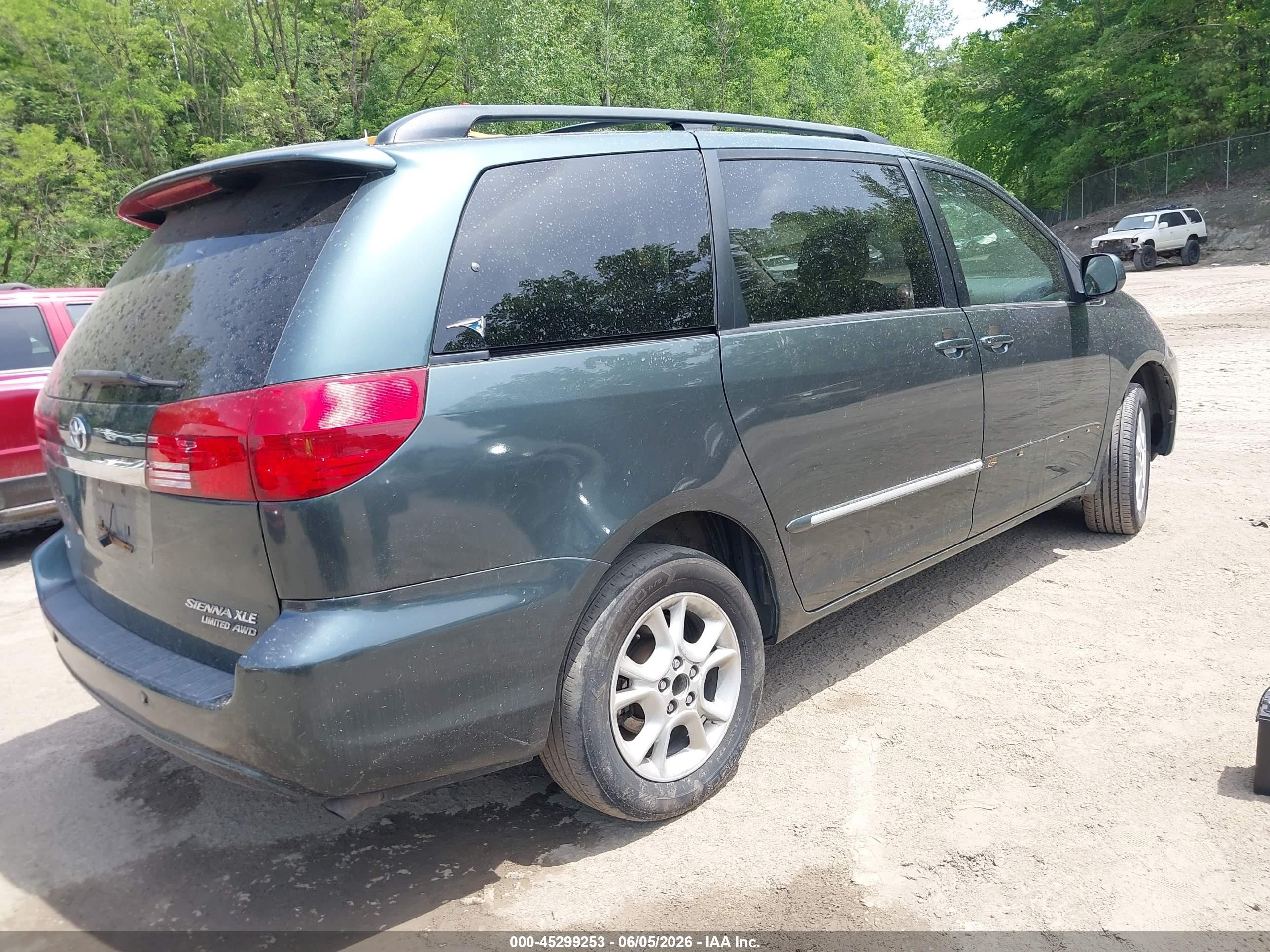2004 Toyota Sienna Xle Limited Green vin: 5TDBA22C44S019923