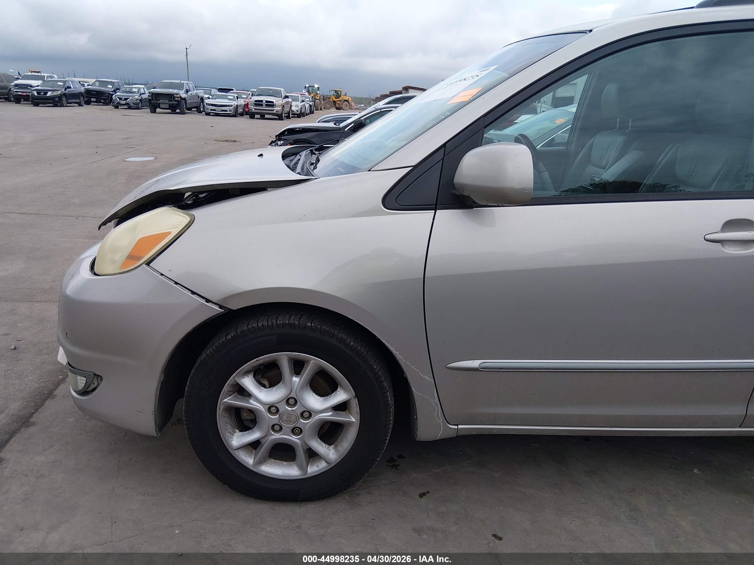 2005 Toyota Sienna Xle Limited Серый vin: 5TDBA22C45S030034