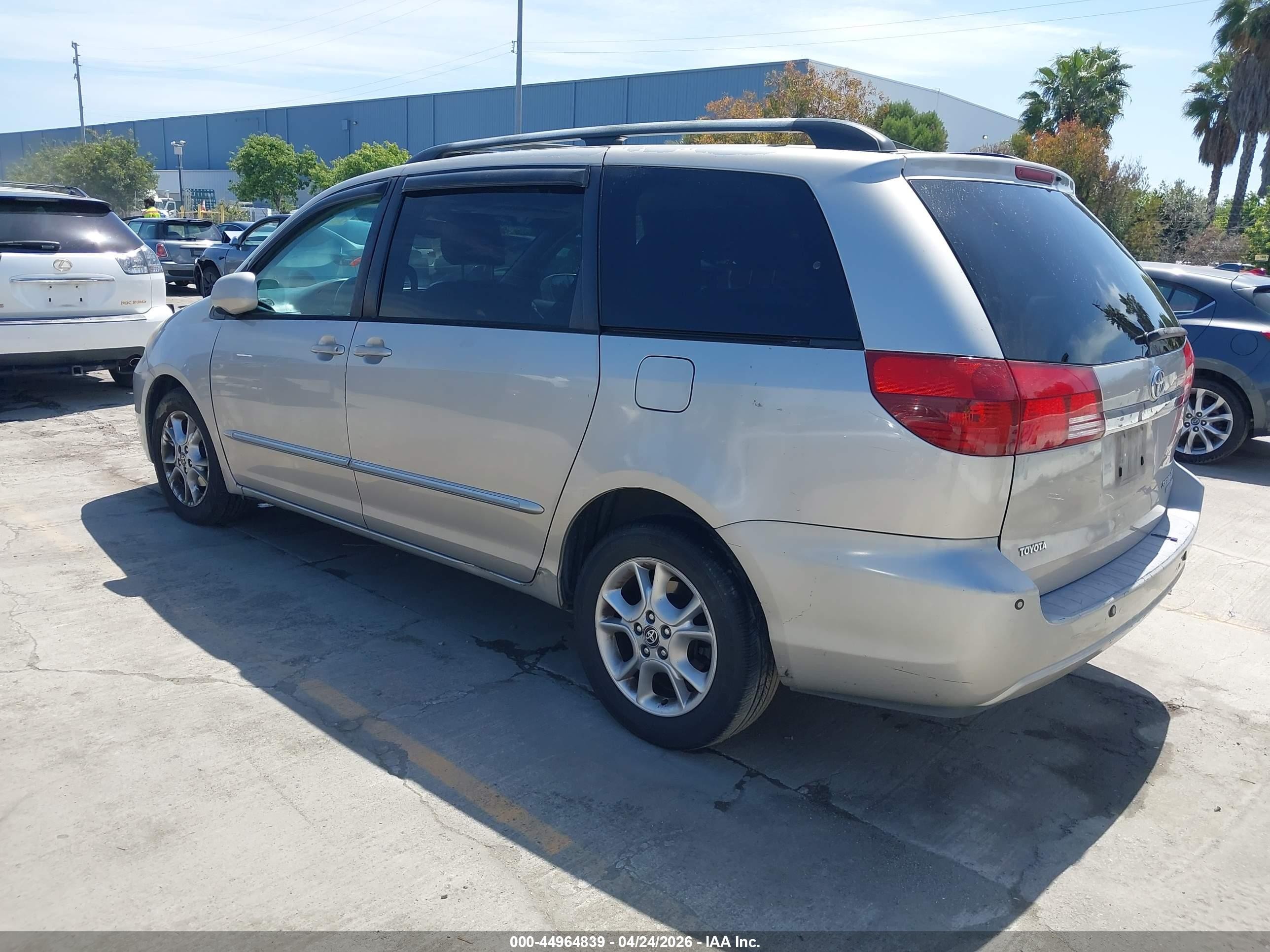 2005 Toyota Sienna Xle Limited Silver vin: 5TDBA22C45S031961