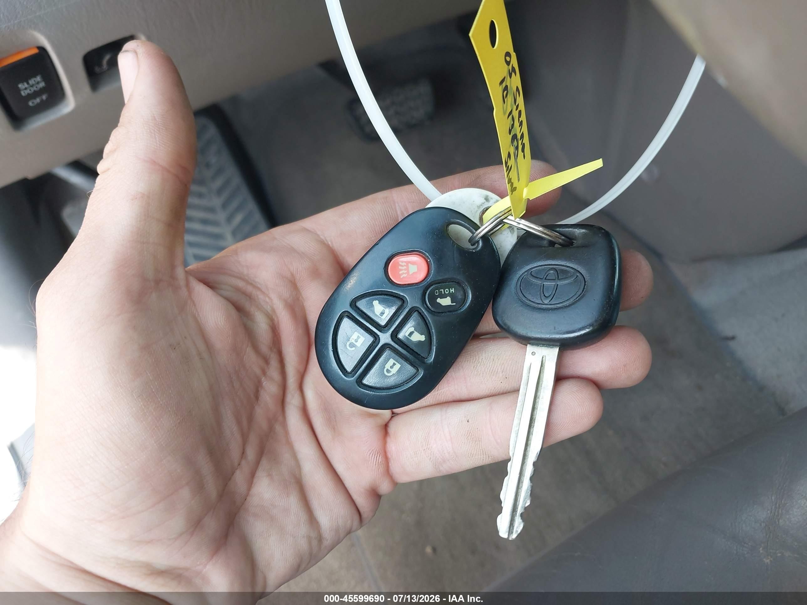2005 Toyota Sienna Xle Gray vin: 5TDBA22C45S041583