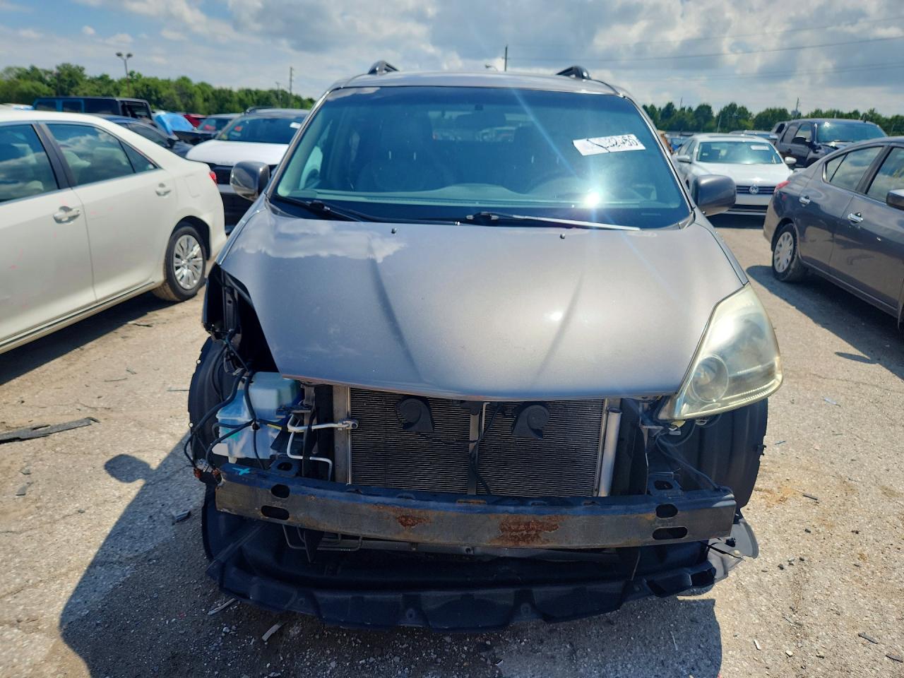 2005 Toyota Sienna Xle 7 Passenger Серый vin: 5TDBA22C45S044712