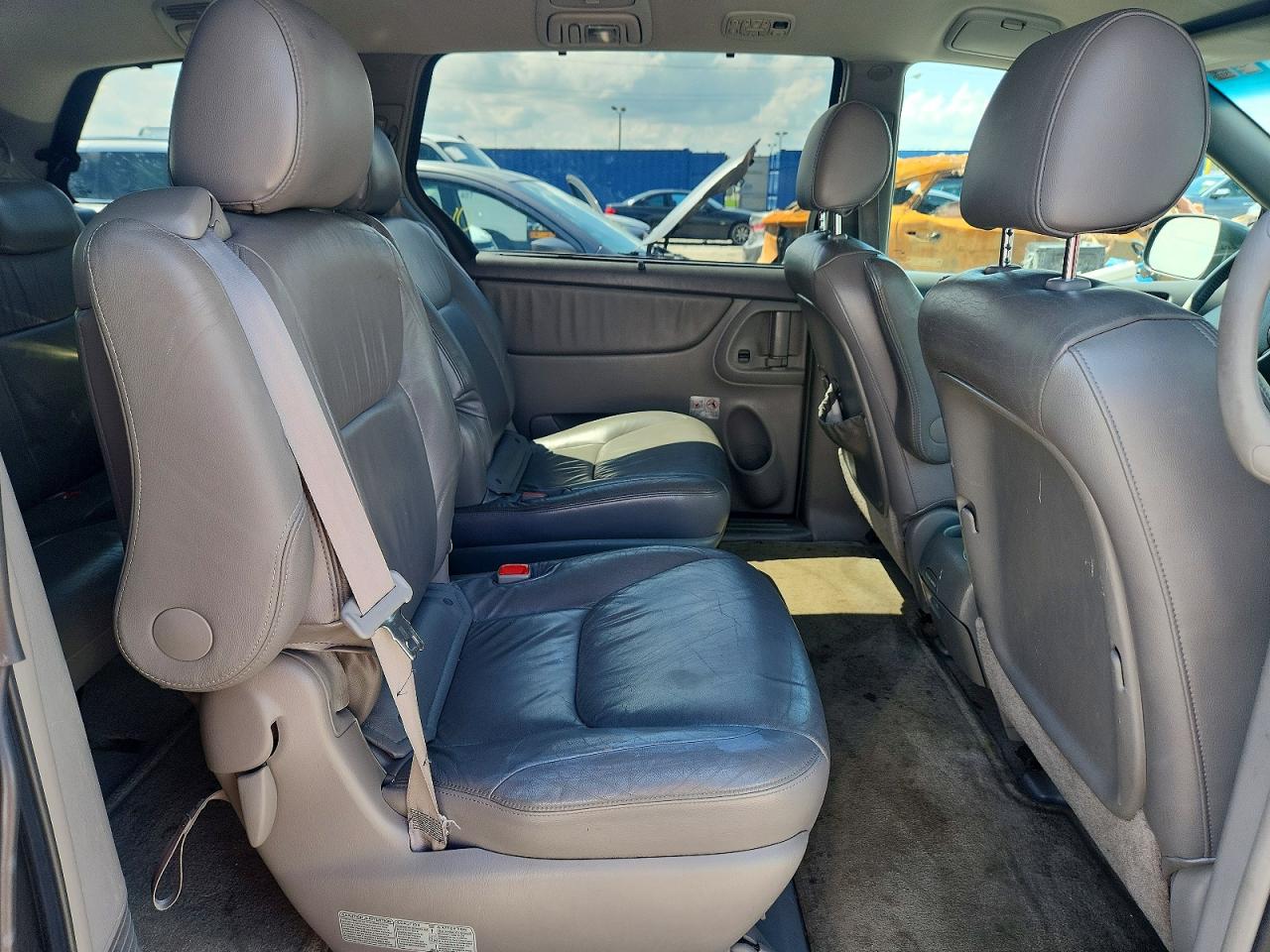 2005 Toyota Sienna Xle 7 Passenger Серый vin: 5TDBA22C45S044712