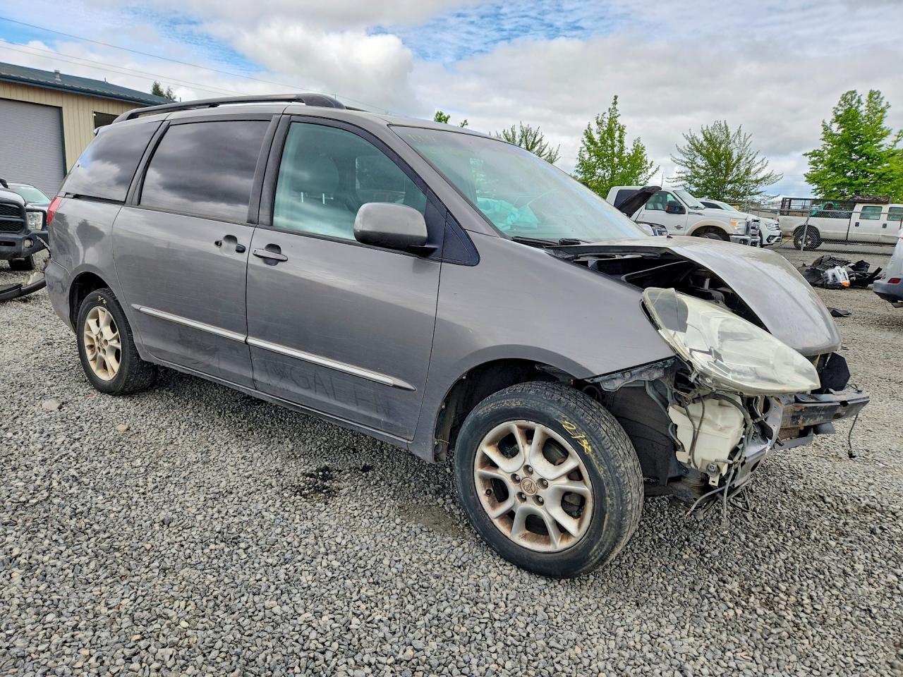 2004 Toyota Sienna Xle Limited 7 Passenger Gray vin: 5TDBA22C54S020479