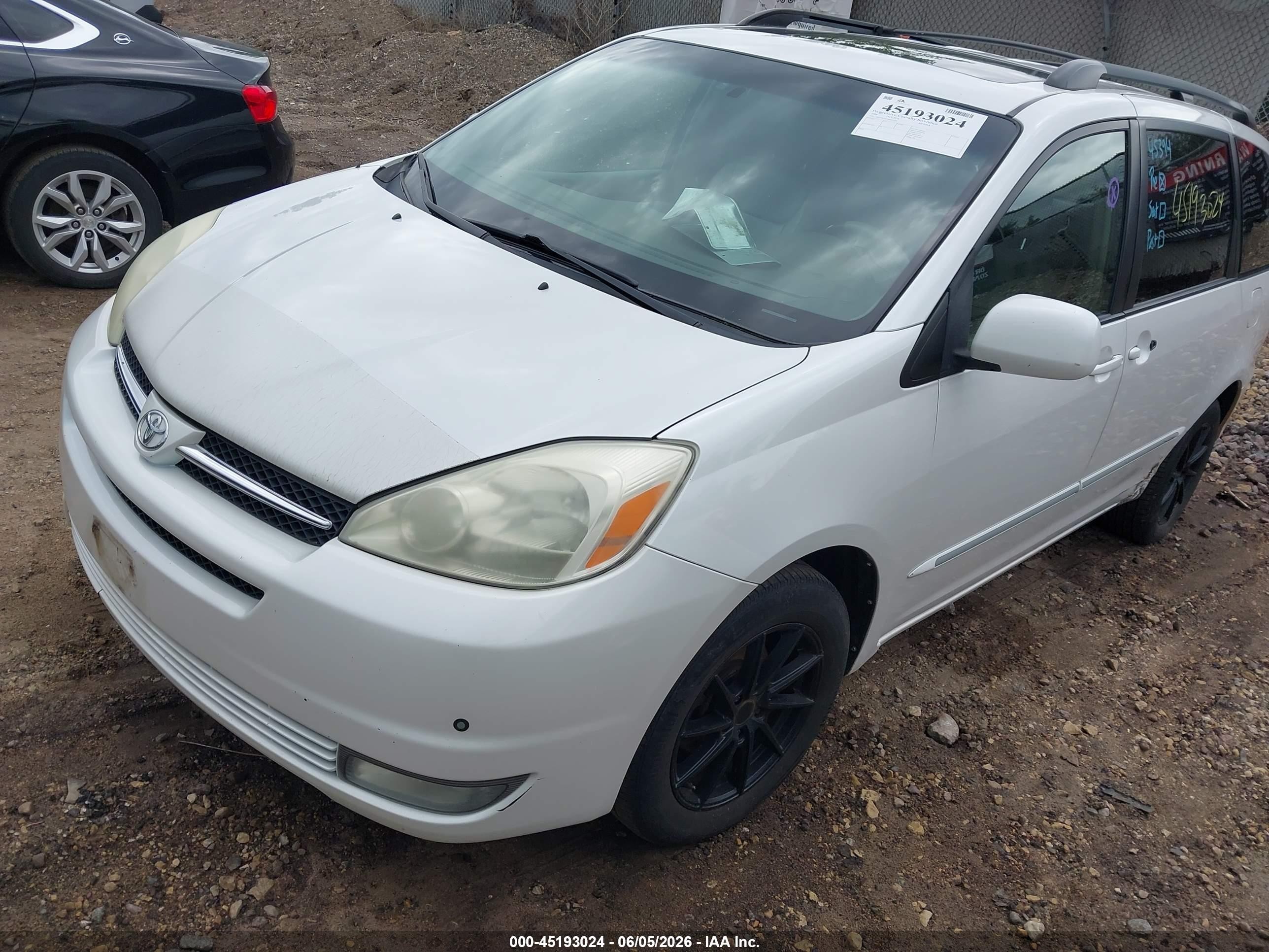 2004 Toyota Sienna Xle Limited White vin: 5TDBA22C54S025391