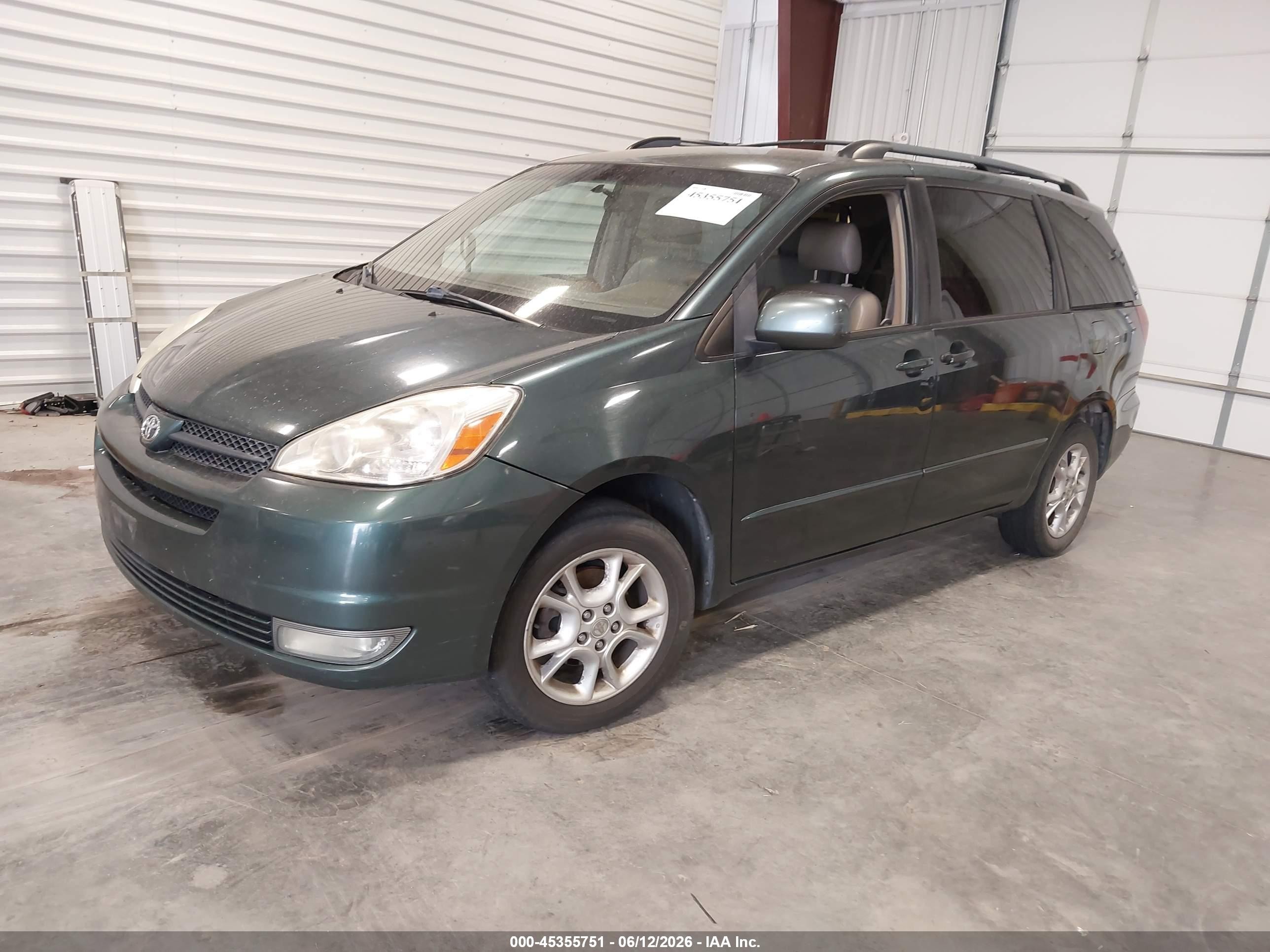 2004 Toyota Sienna Xle Серый vin: 5TDBA22C54S025584