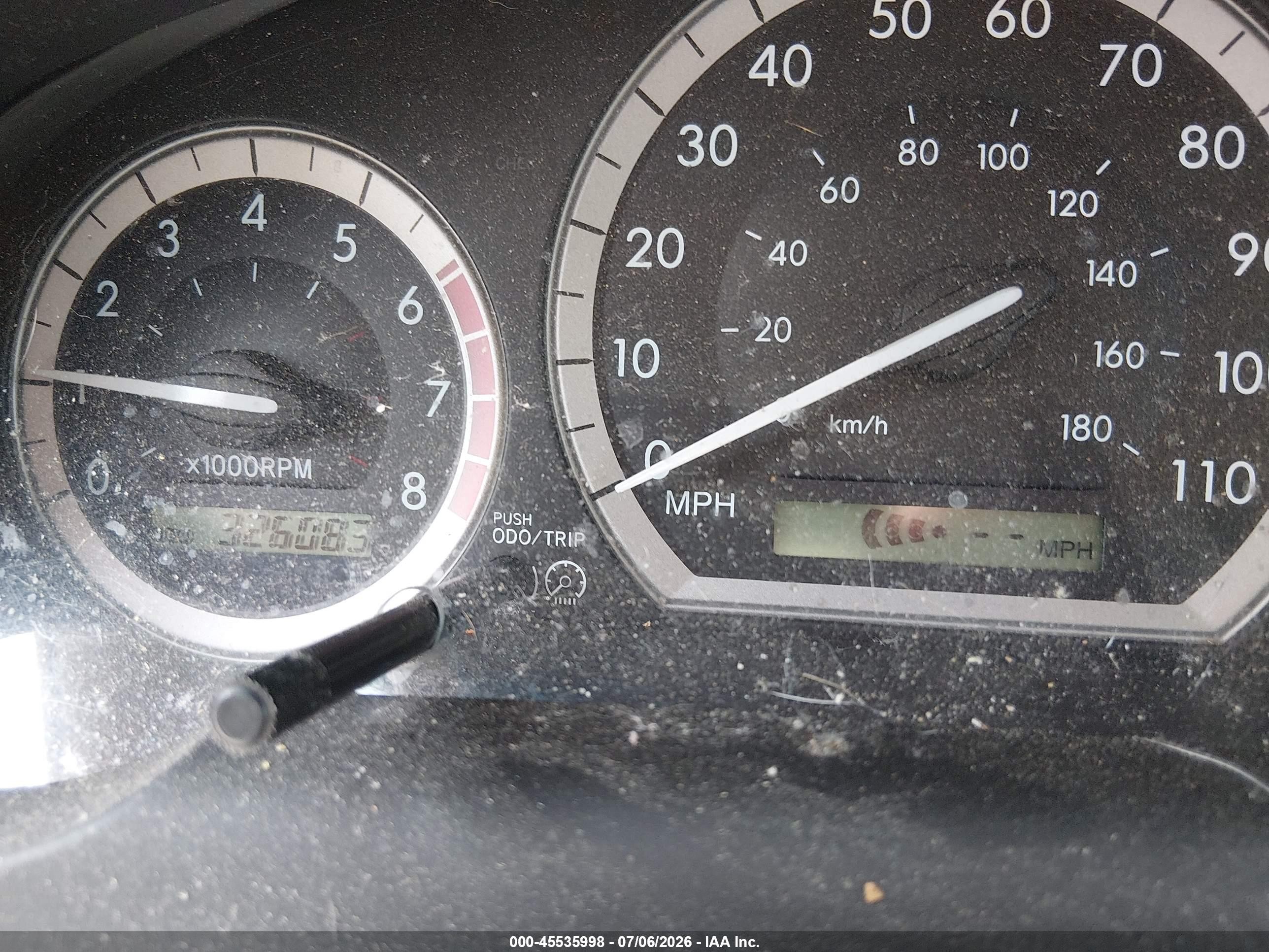 2004 Toyota Sienna Xle Limited White vin: 5TDBA22C64S011239
