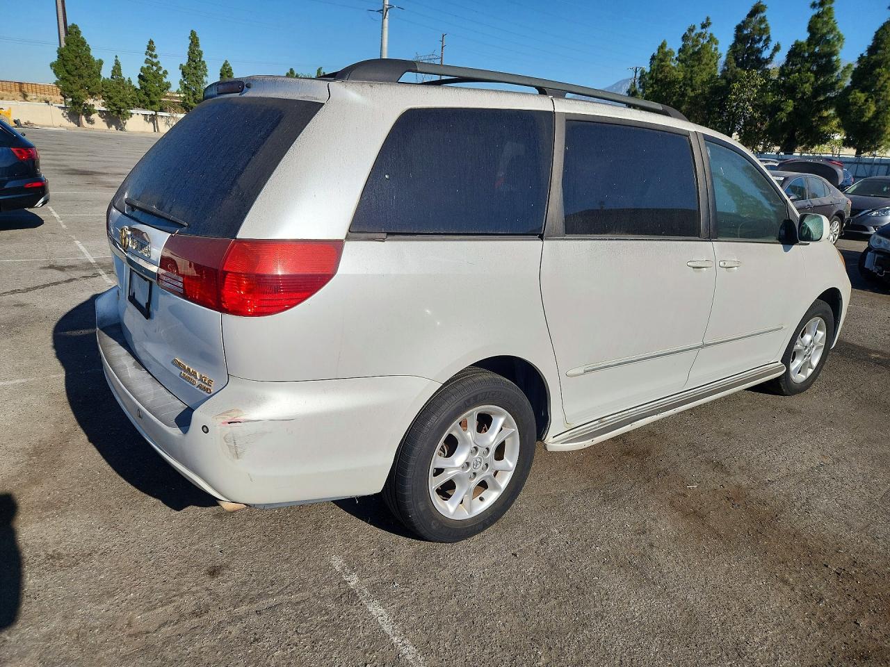 2004 Toyota Sienna Xle Limited 7 Passenger White vin: 5TDBA22C64S020426