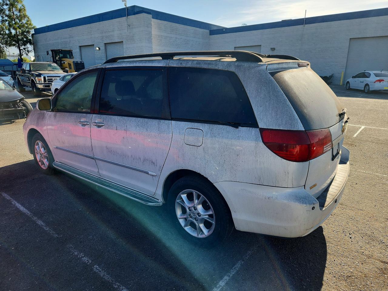2004 Toyota Sienna Xle Limited 7 Passenger White vin: 5TDBA22C64S020426
