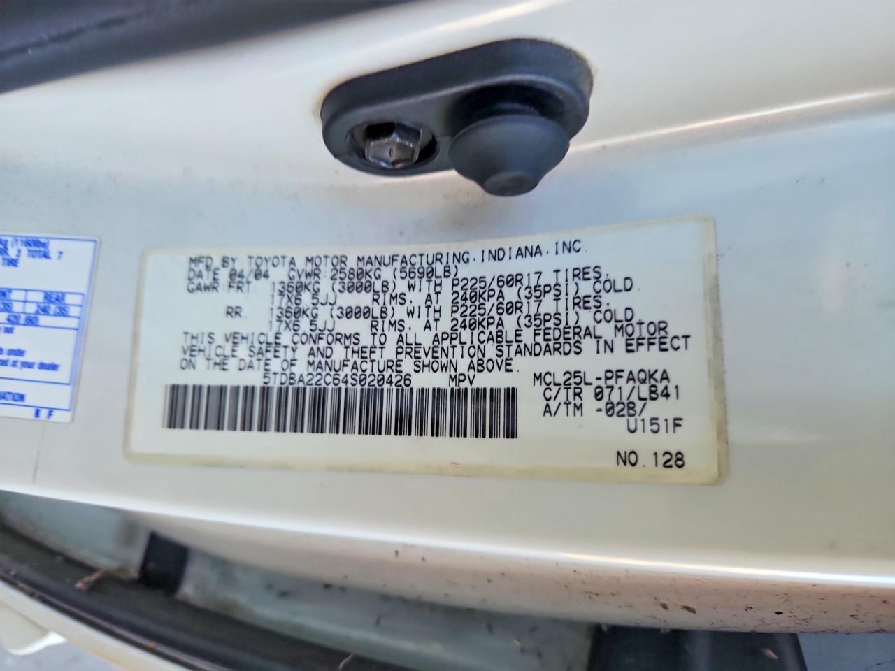 2004 Toyota Sienna Xle Limited 7 Passenger White vin: 5TDBA22C64S020426