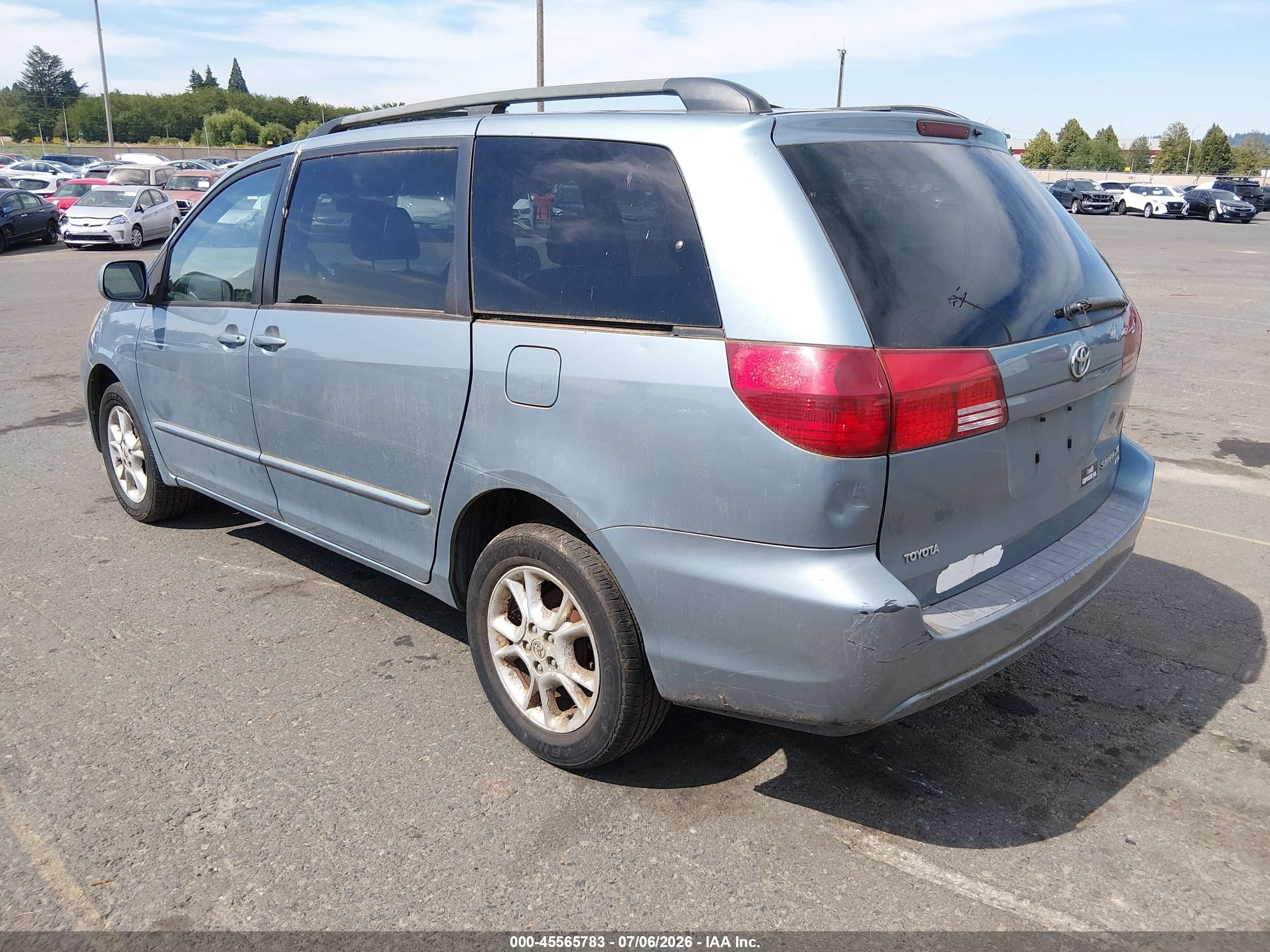 2005 Toyota Sienna Xle Blue vin: 5TDBA22C65S035526