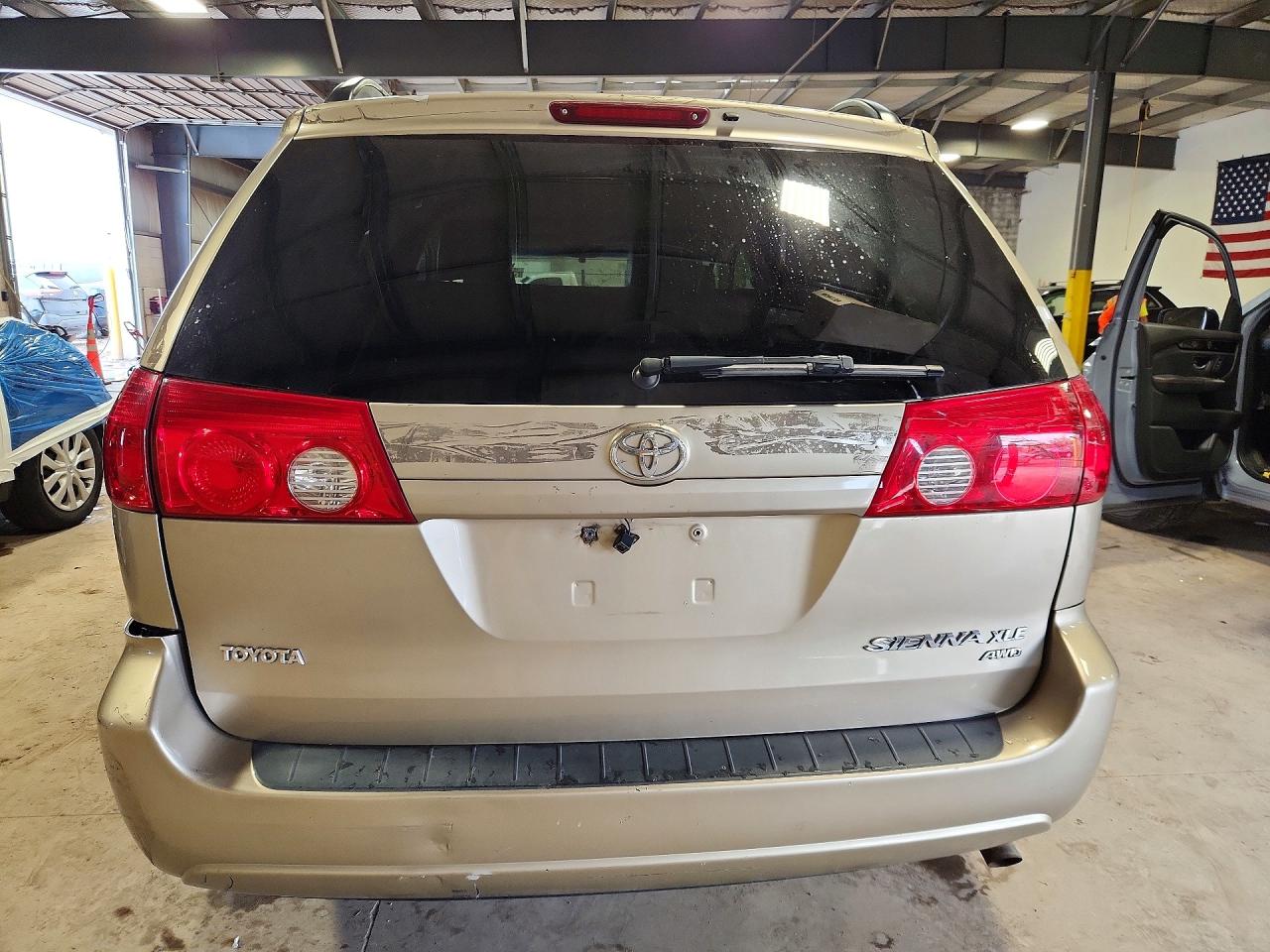 2006 Toyota Sienna Xle 7 Passenger Beige vin: 5TDBA22C66S058225